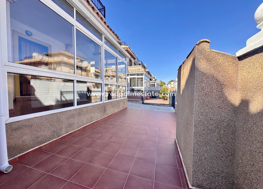 Videresalg - Rekkehus -
Orihuela Costa - Villamartín