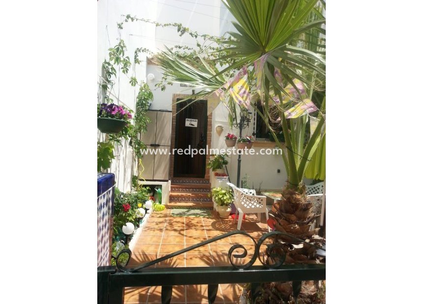 Videresalg - Rekkehus -
Orihuela Costa - Villamartín