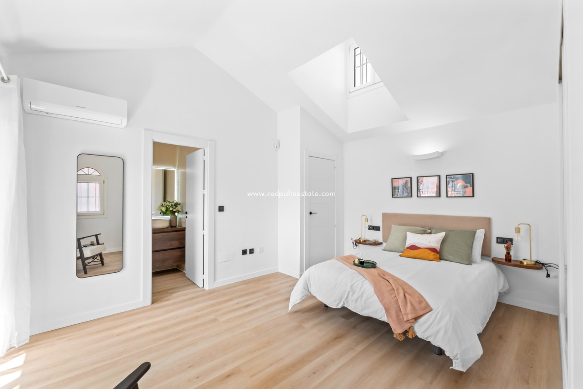 Videresalg - Rekkehus -
Orihuela Costa - Villamartín