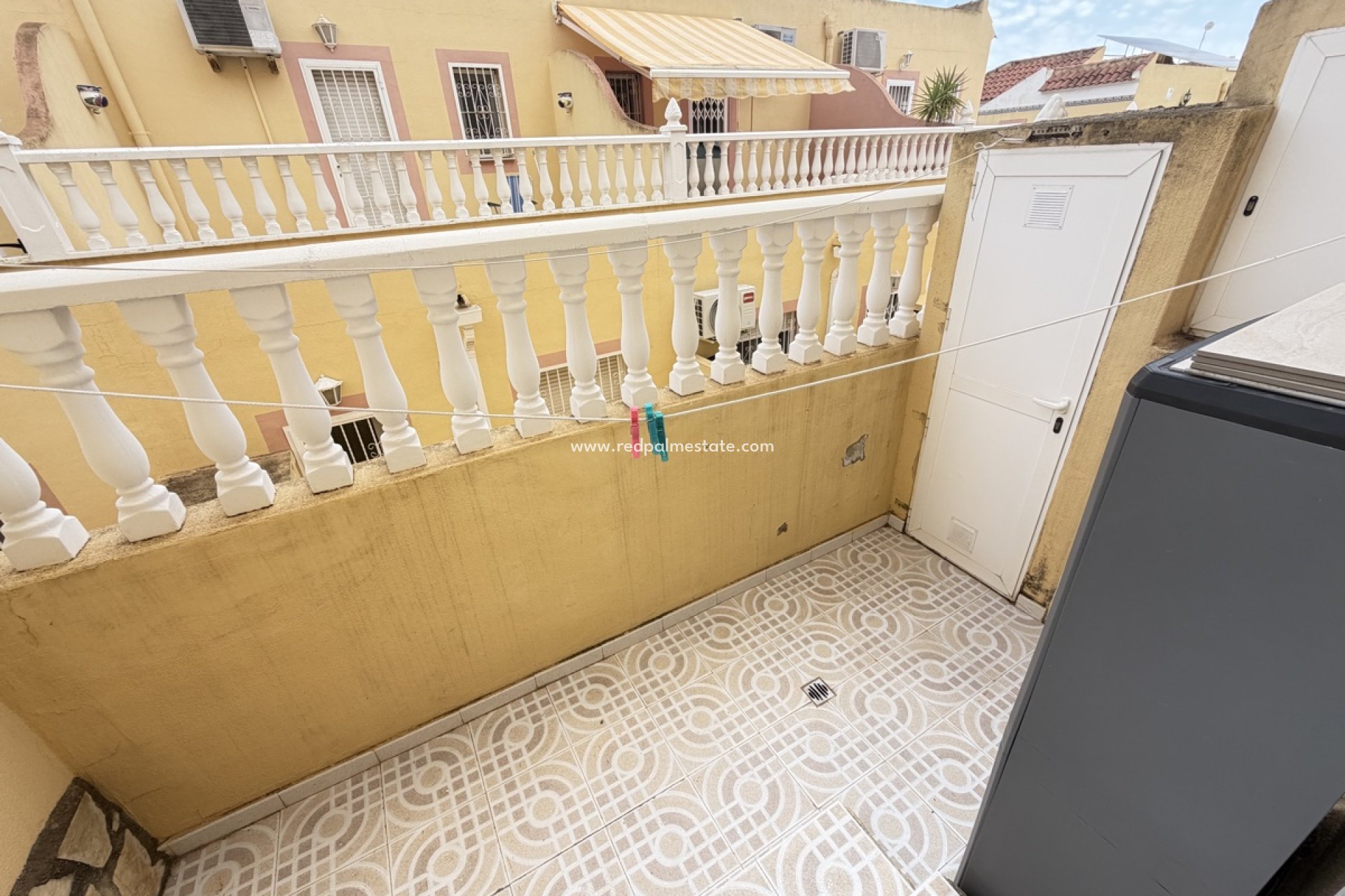 Videresalg - Rekkehus -
Orihuela Costa - Villamartín