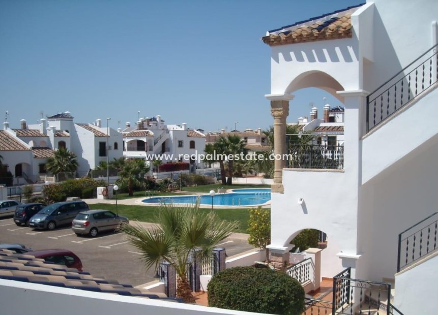 Videresalg - Rekkehus -
Orihuela Costa - Villamartín