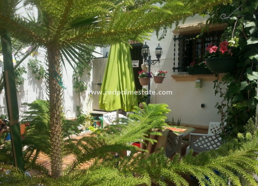 Videresalg - Rekkehus -
Orihuela Costa - Villamartín