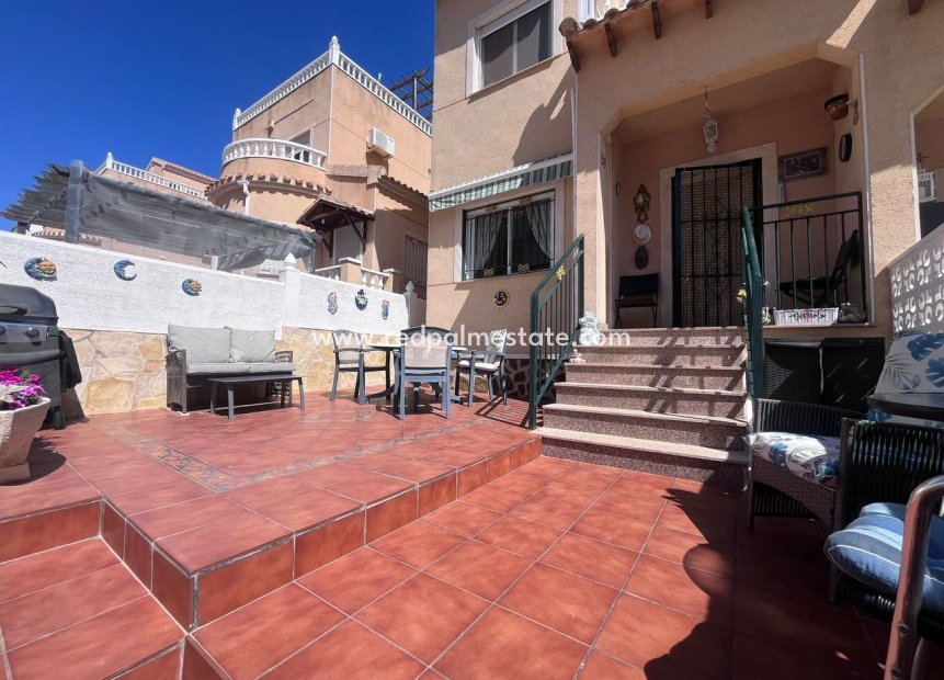 Videresalg - Rekkehus -
Orihuela Costa - Villamartín