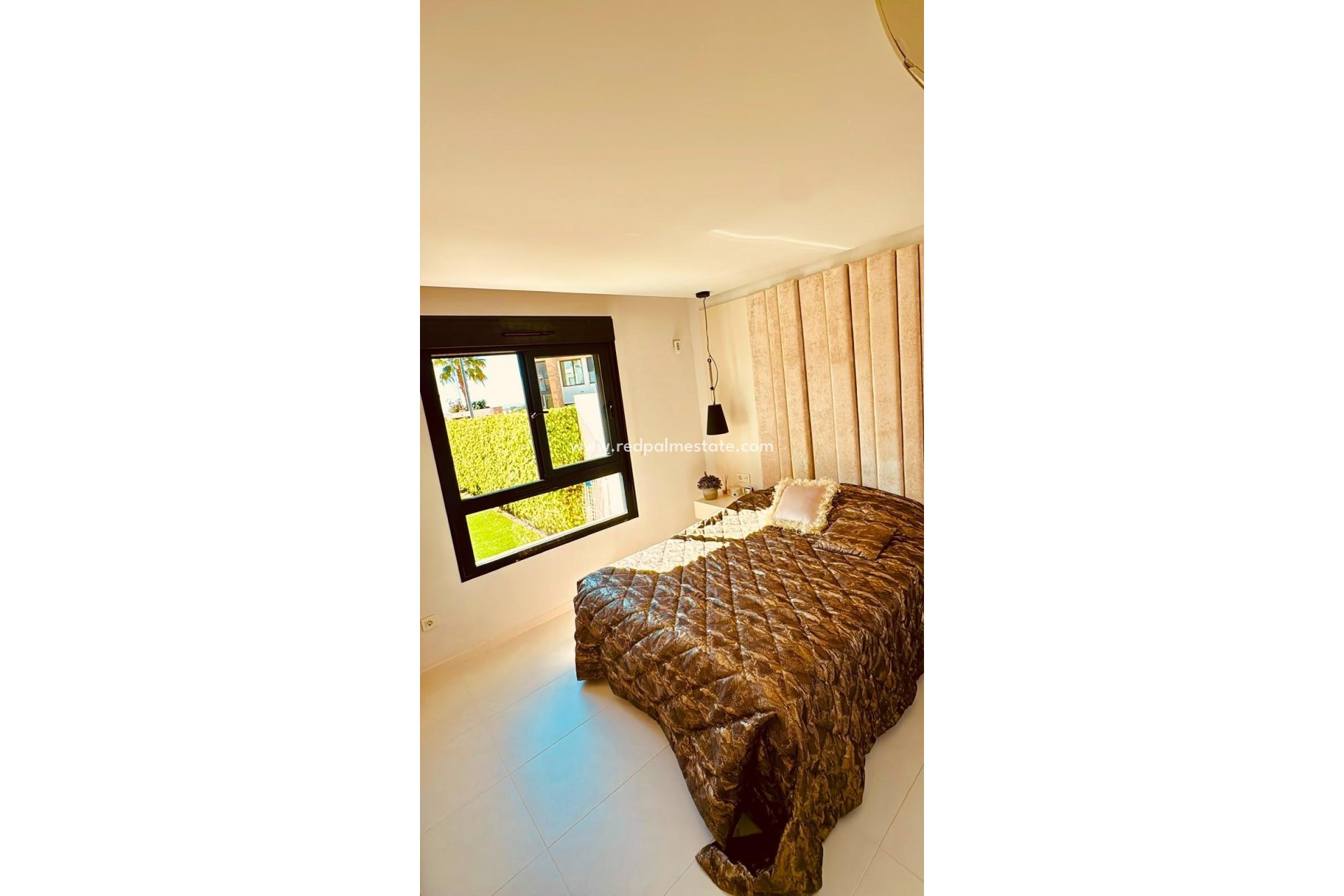 Videresalg - Rekkehus -
Orihuela Costa - Villamartín
