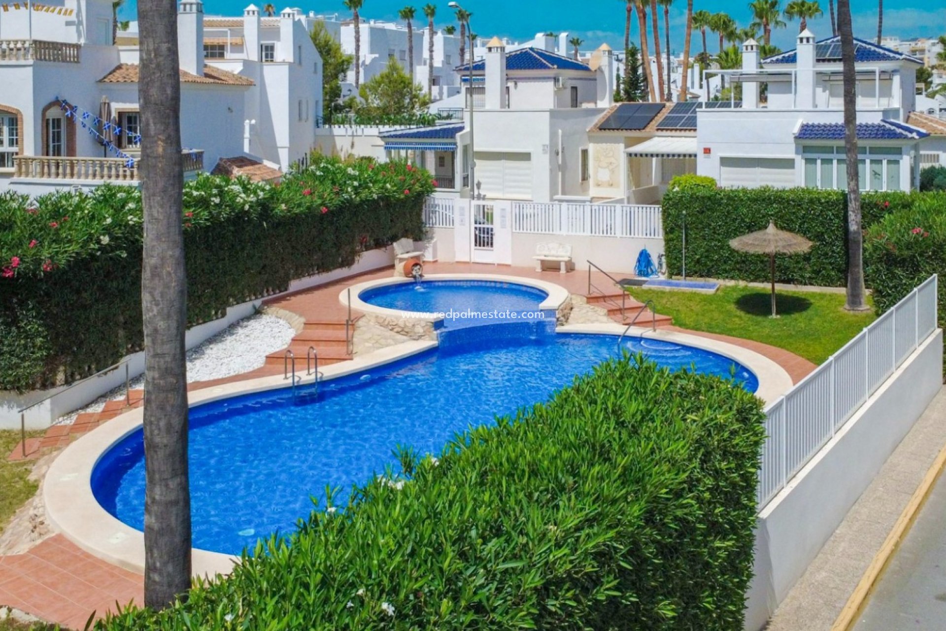 Videresalg - Rekkehus -
Orihuela Costa