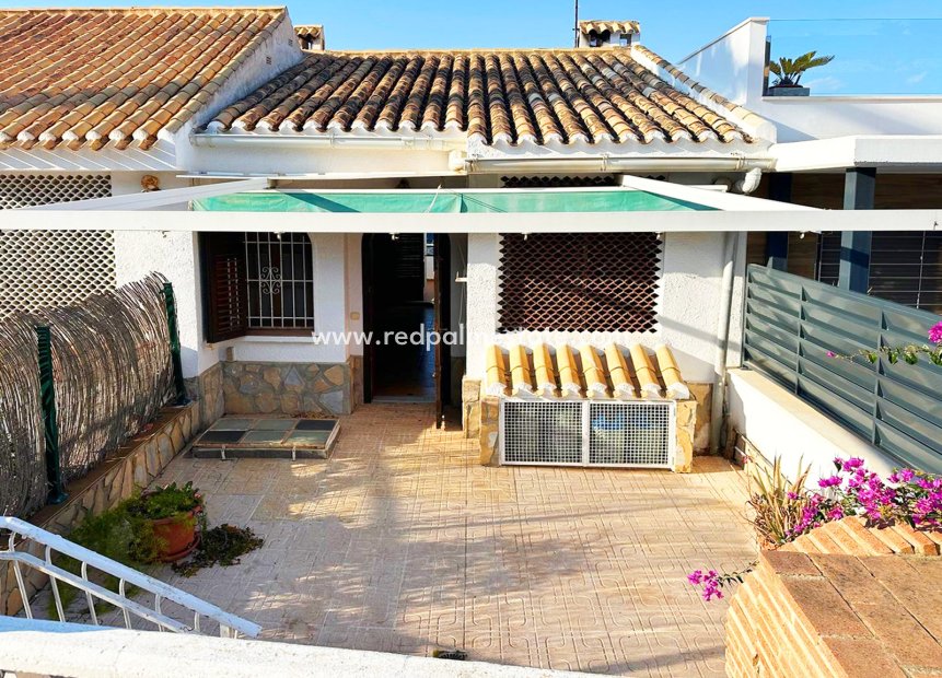 Videresalg - Rekkehus -
Orihuela Costa