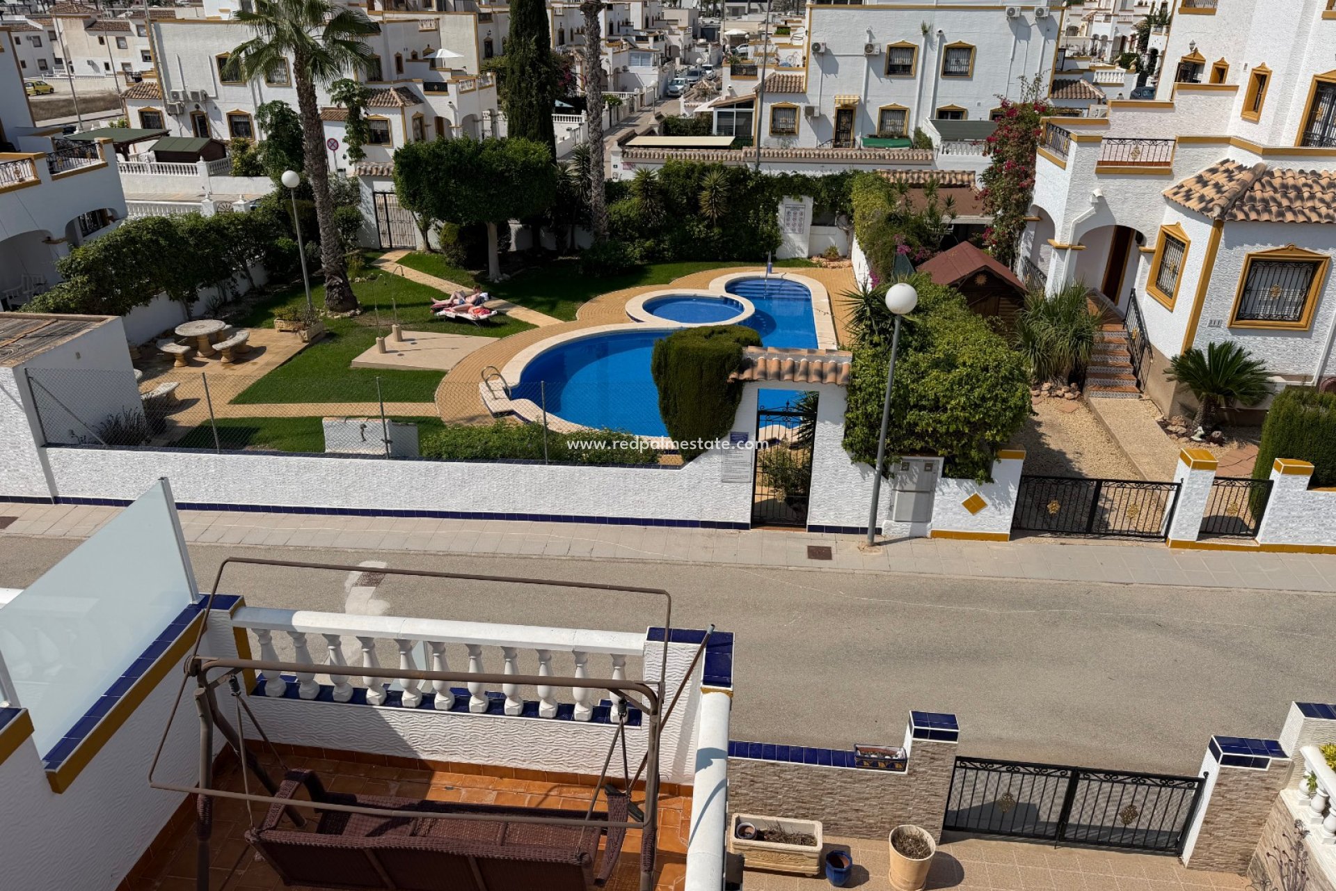 Videresalg - Rekkehus -
Orihuela - Inland