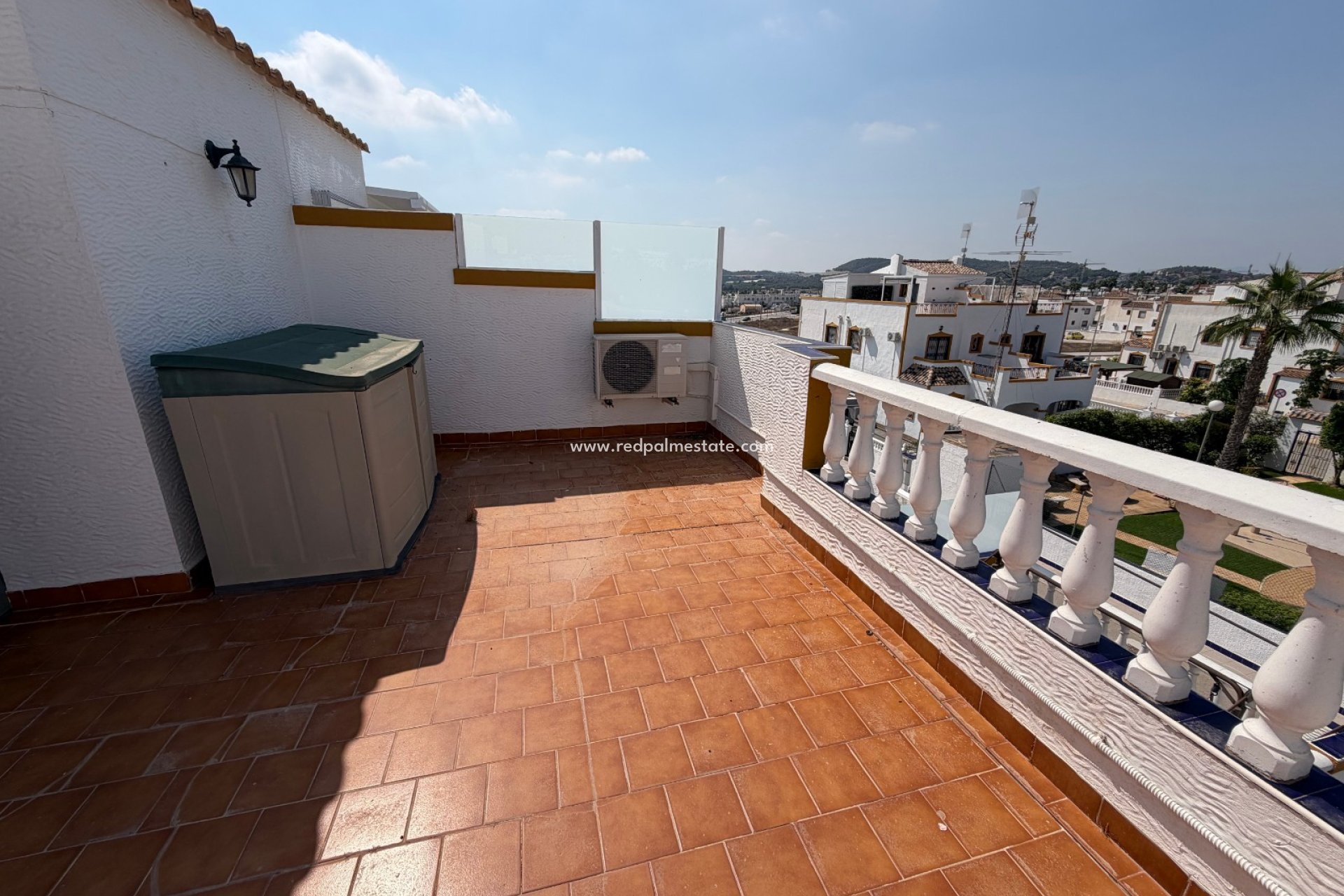 Videresalg - Rekkehus -
Orihuela - Inland