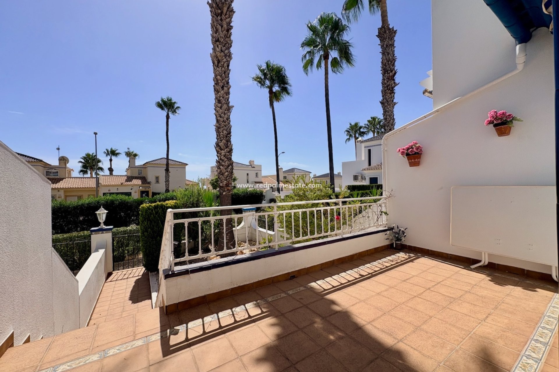 Videresalg - Rekkehus -
Orihuela - Inland