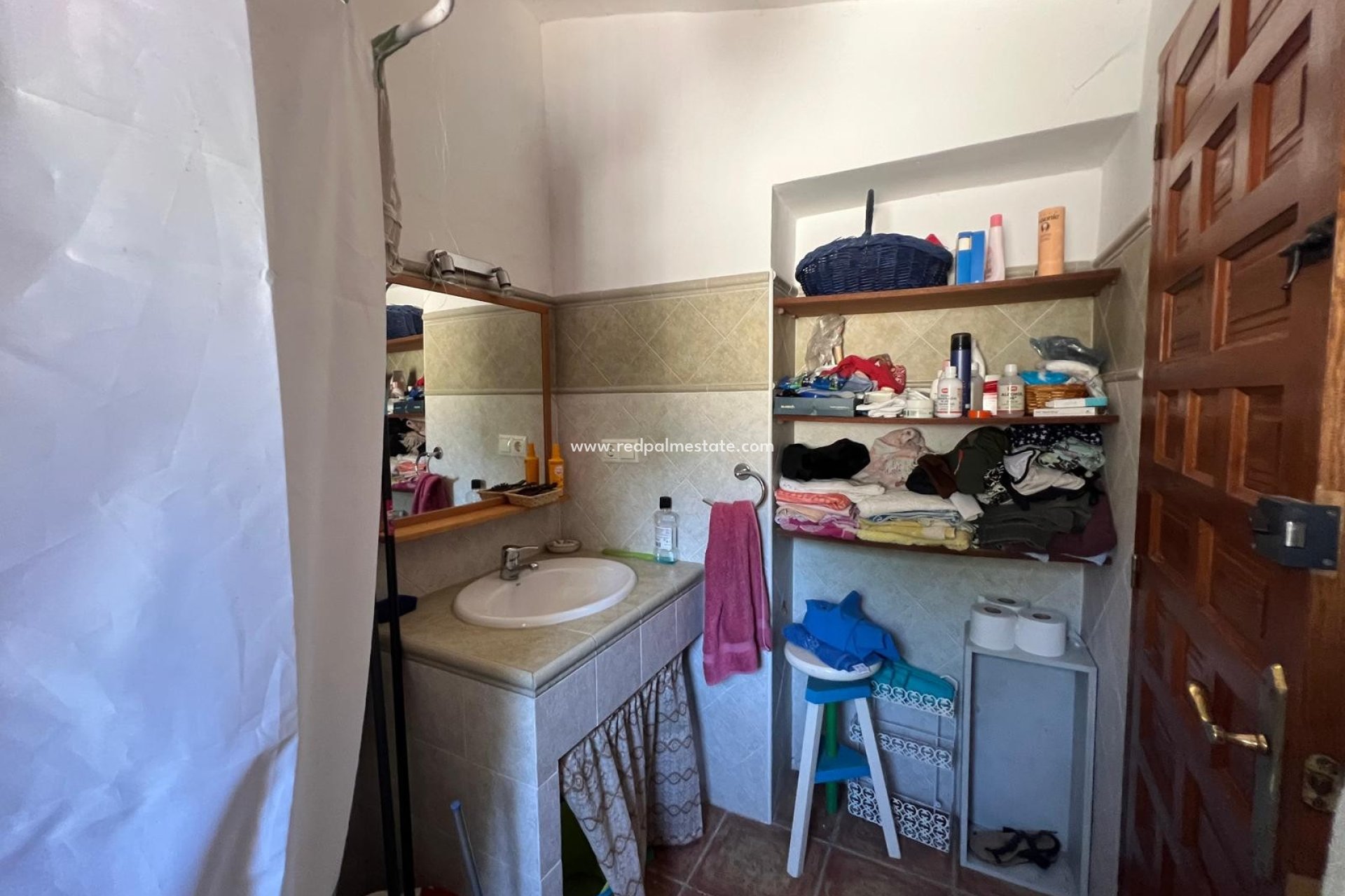 Videresalg - Rekkehus -
Pinoso - Inland