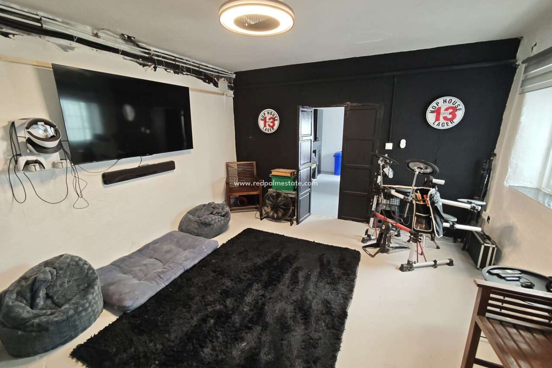 Videresalg - Rekkehus -
Pinoso - Inland