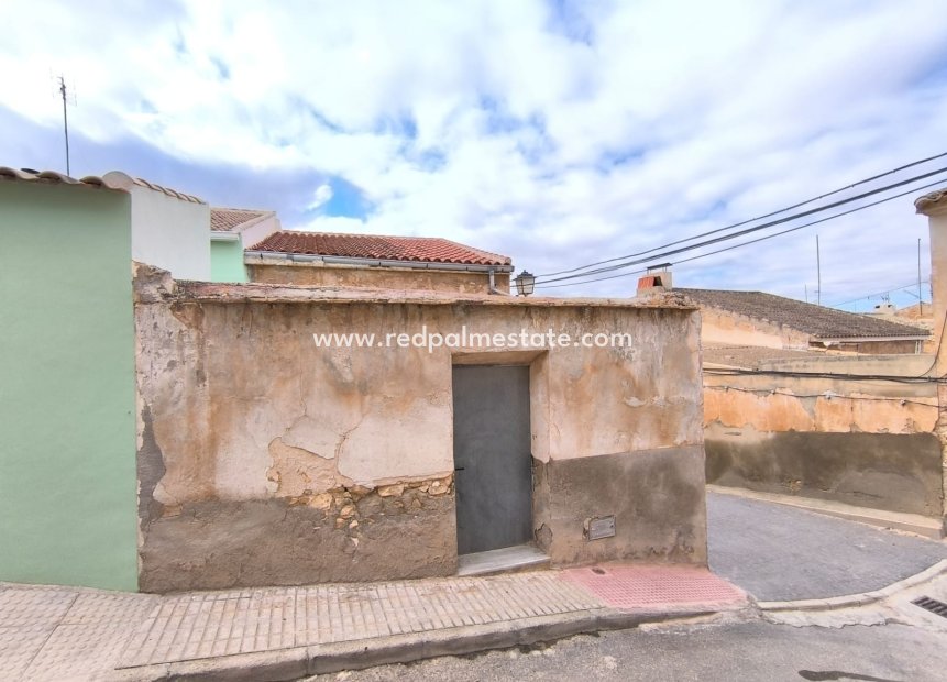 Videresalg - Rekkehus -
Pinoso - Inland