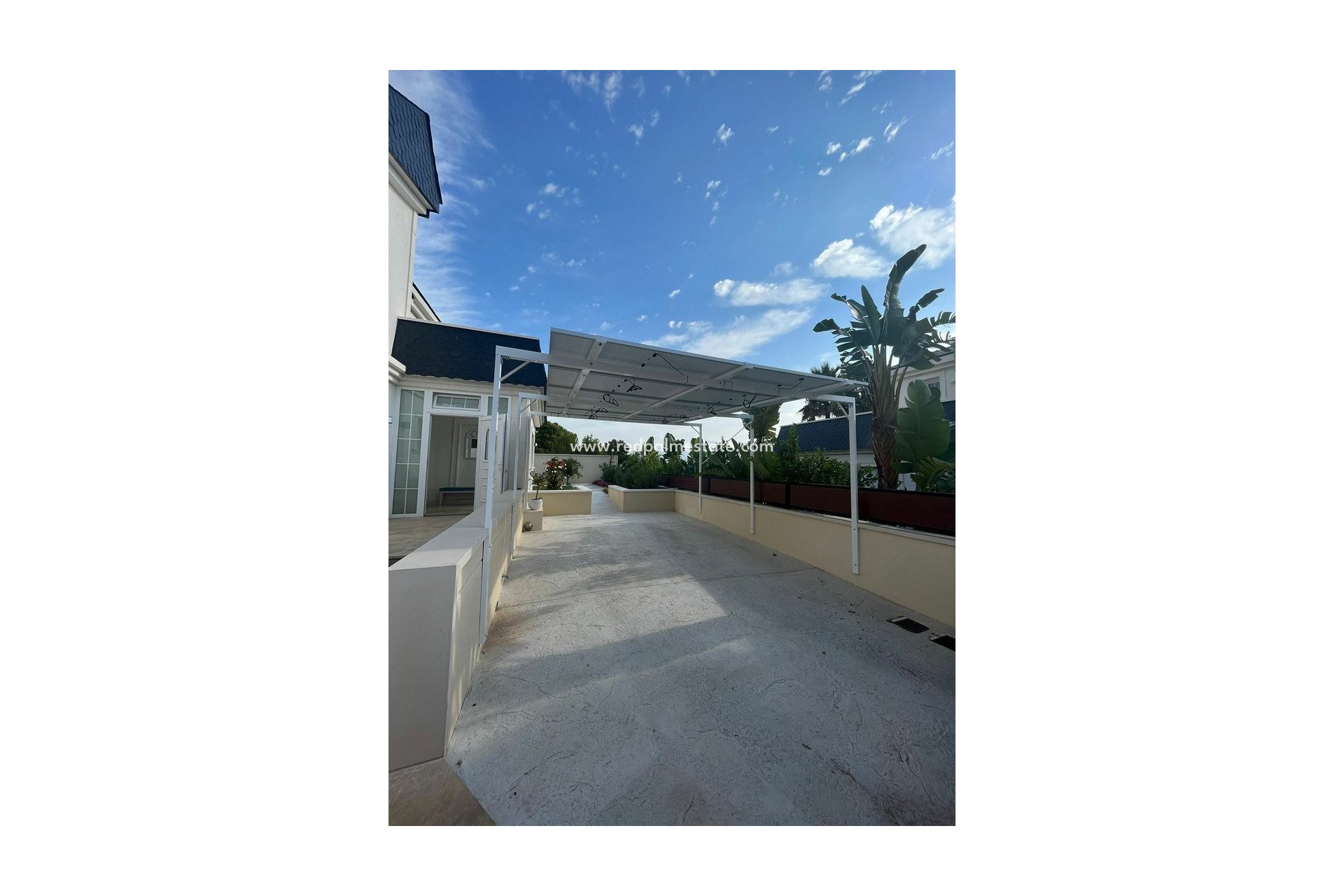 Videresalg - Rekkehus -
Polop - Costa Blanca