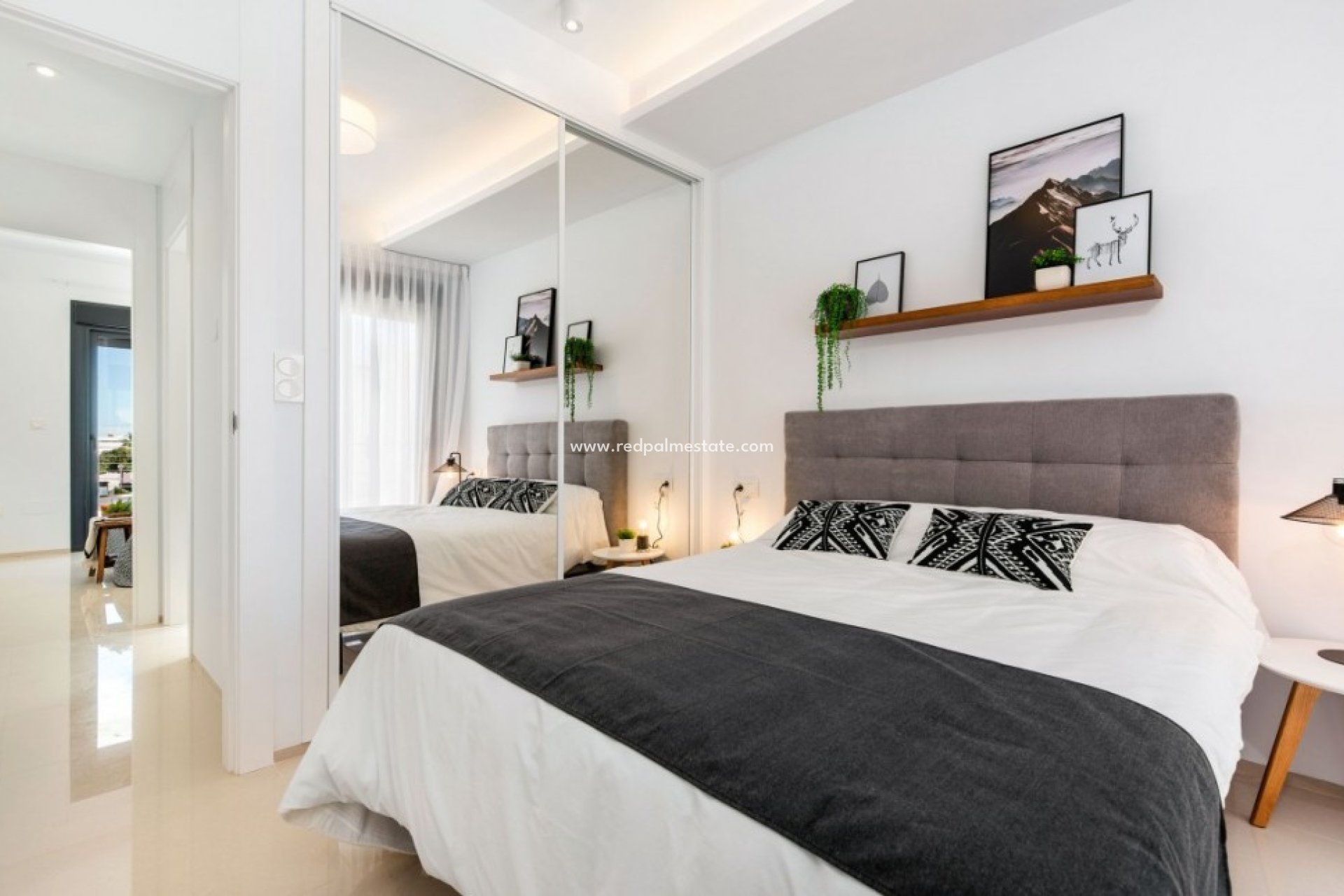 Videresalg - Rekkehus -
Rojales