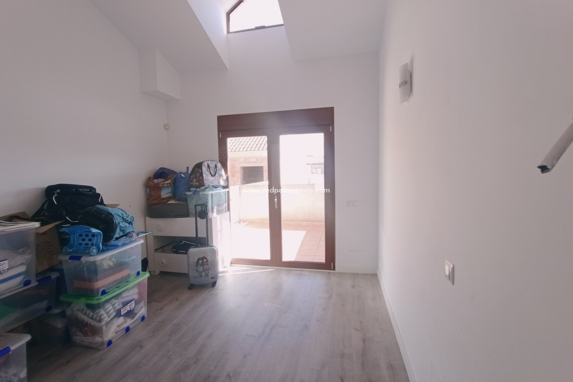 Videresalg - Rekkehus -
ROLDAN - Inland