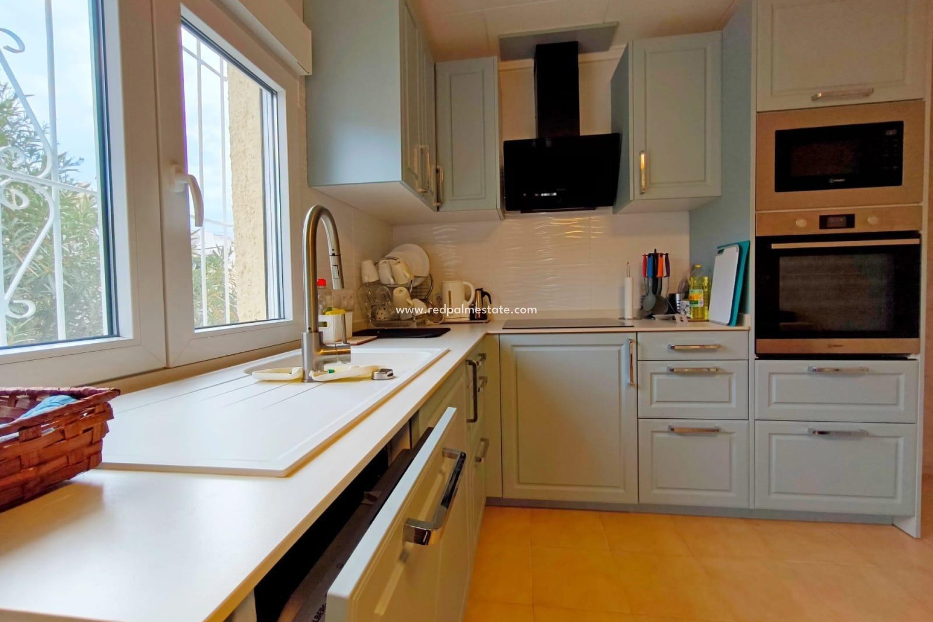 Videresalg - Rekkehus -
San Fulgencio - La Marina