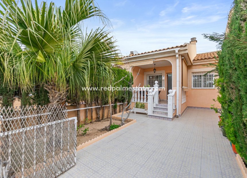 Videresalg - Rekkehus -
San Javier