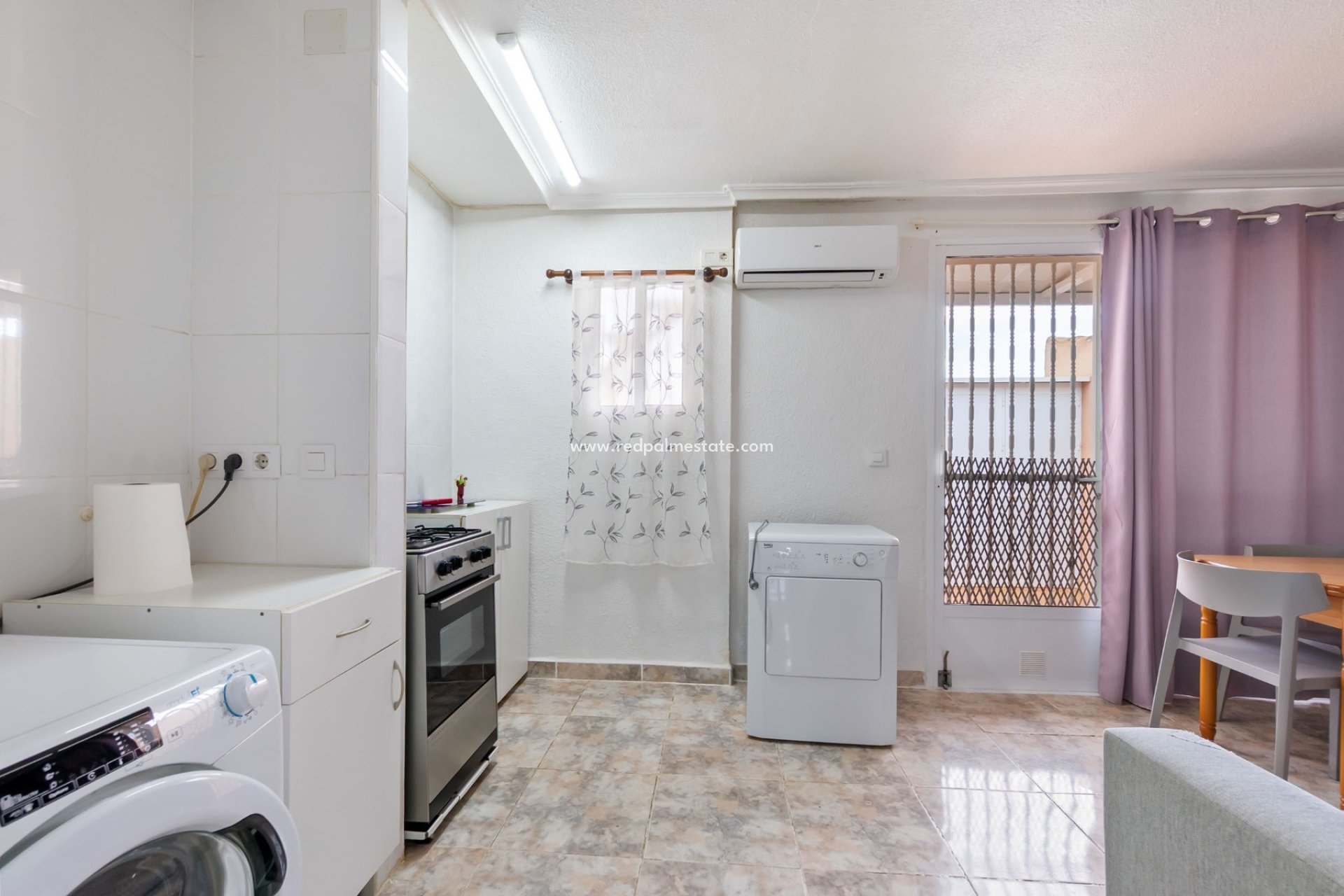 Videresalg - Rekkehus -
San Javier