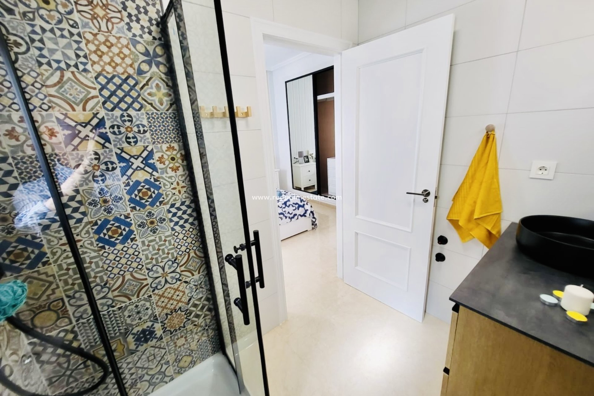 Videresalg - Rekkehus -
San Miguel de Salinas - Inland