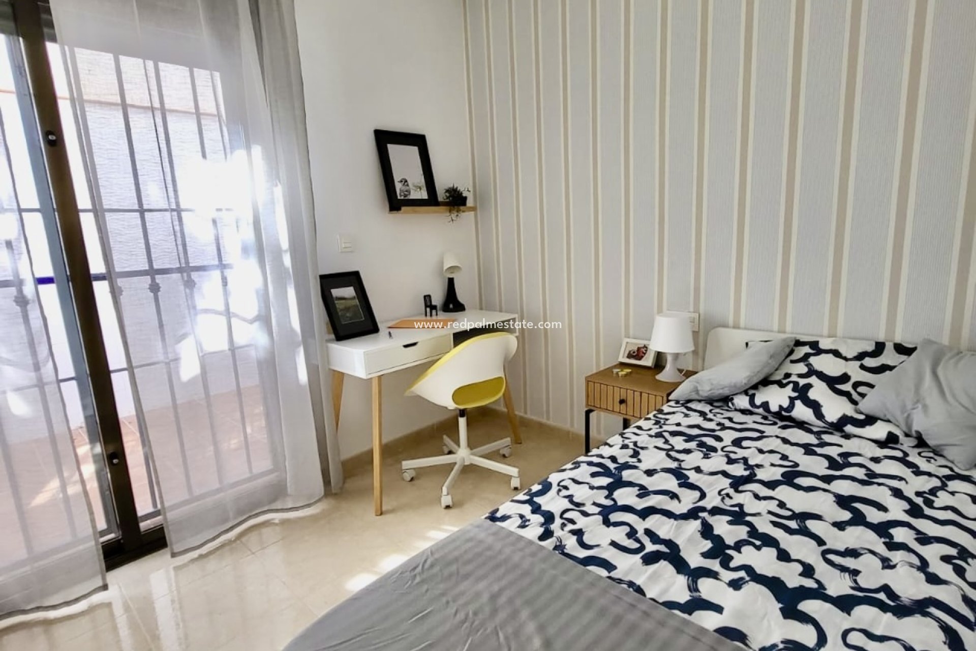 Videresalg - Rekkehus -
San Miguel de Salinas - Inland