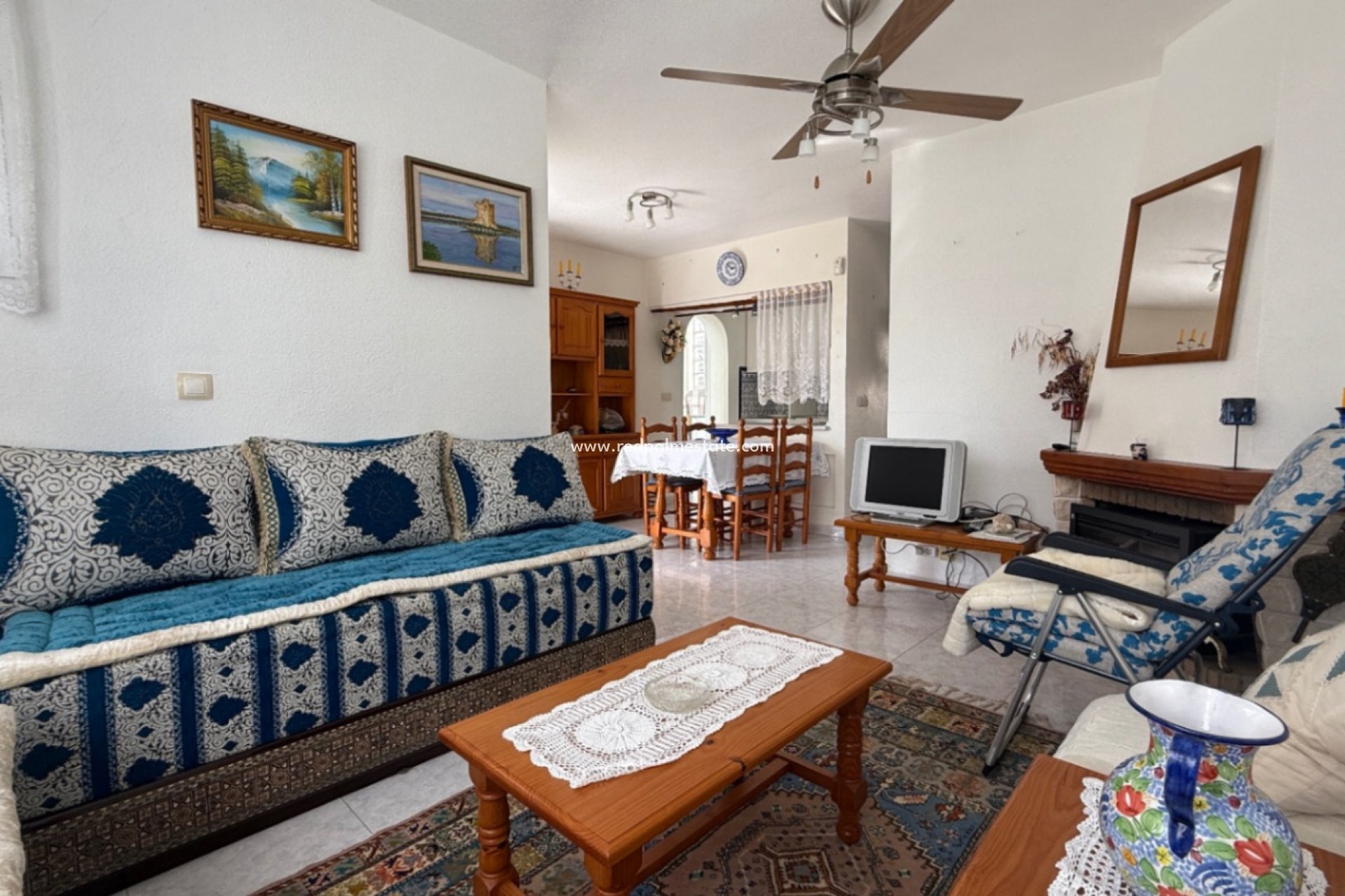 Videresalg - Rekkehus -
San Miguel de Salinas - Inland