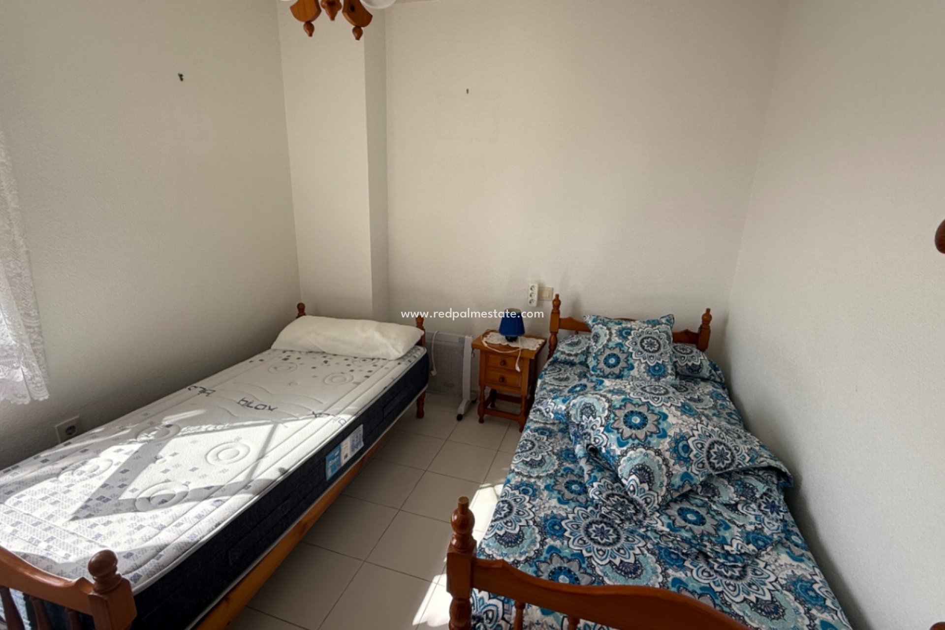 Videresalg - Rekkehus -
San Miguel de Salinas - Inland