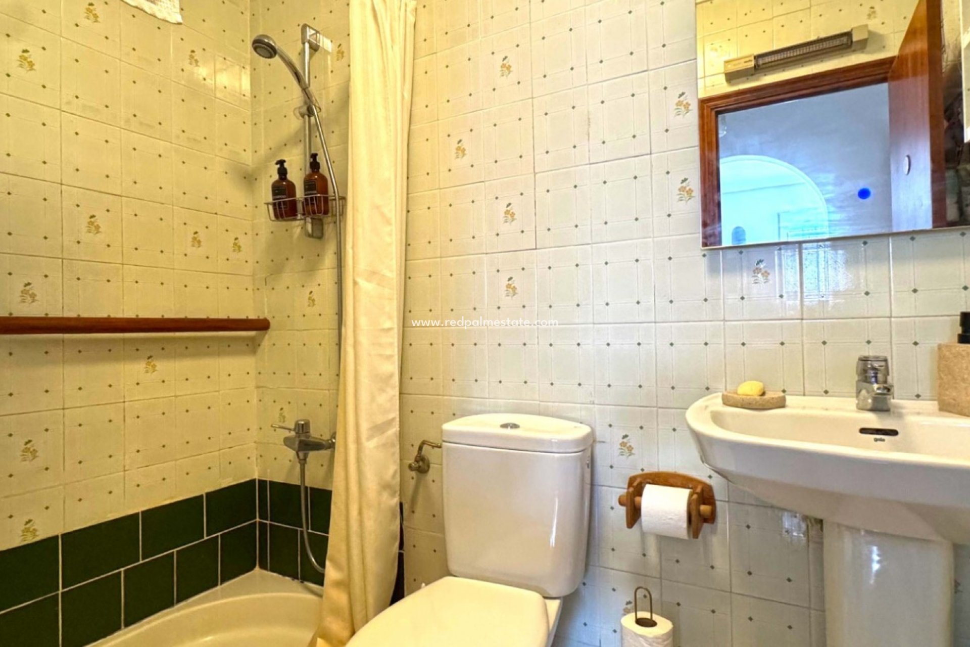 Videresalg - Rekkehus -
San Miguel de Salinas - Inland