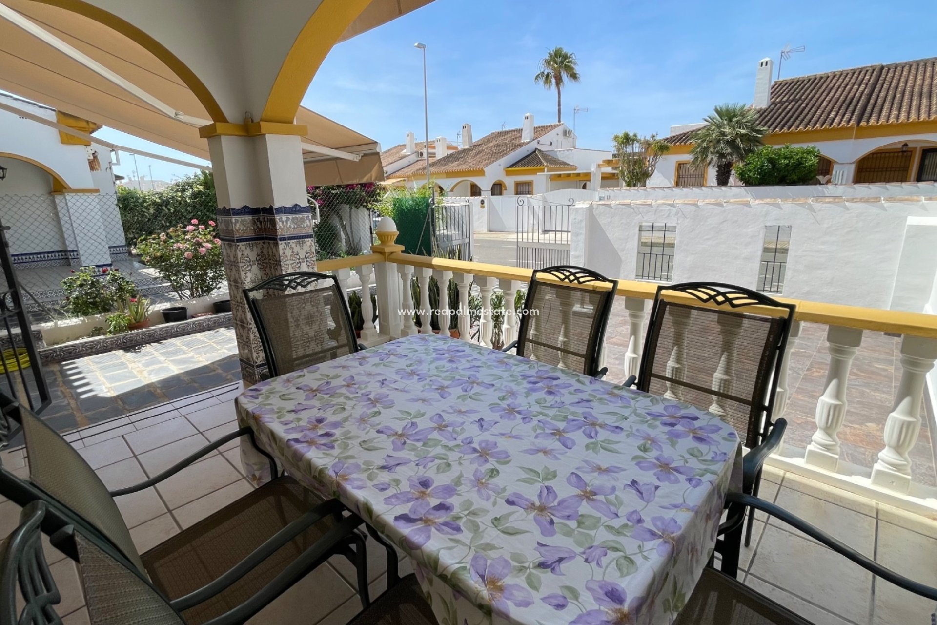 Videresalg - Rekkehus -
Torre de la Horadada - Costa Blanca