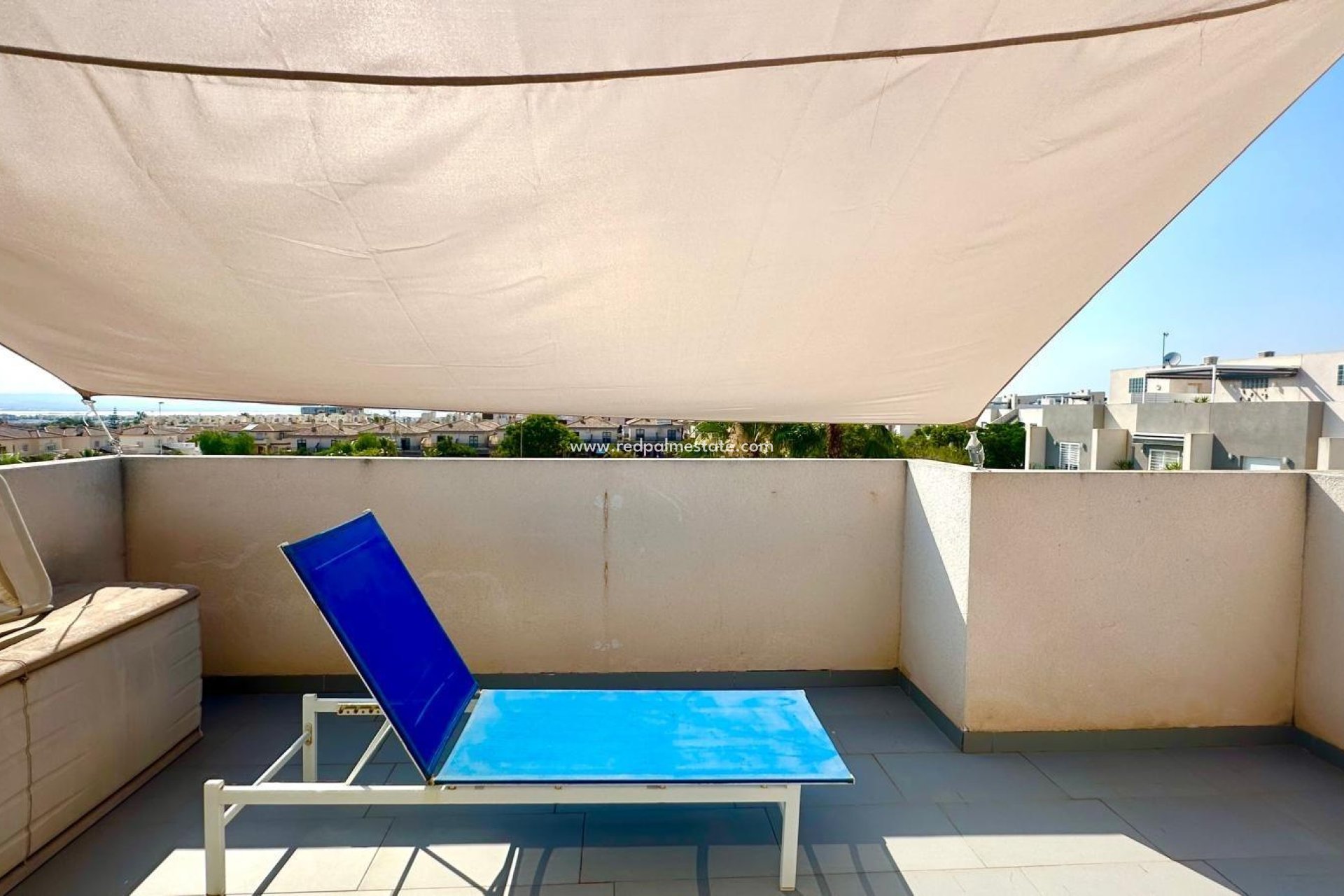 Videresalg - Rekkehus -
Torrevieja - Aguas Nueva