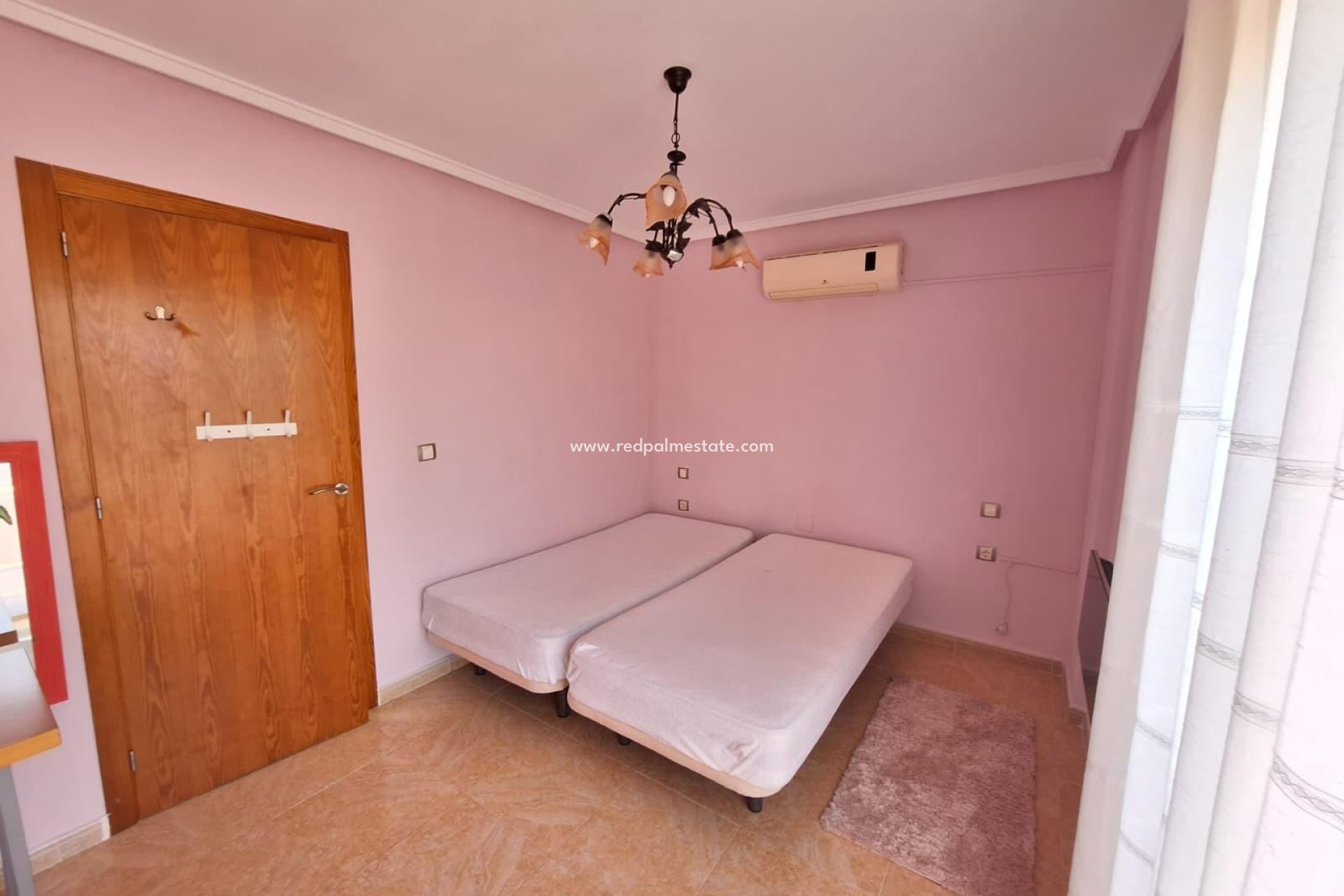 Videresalg - Rekkehus -
Torrevieja - Aguas Nuevas