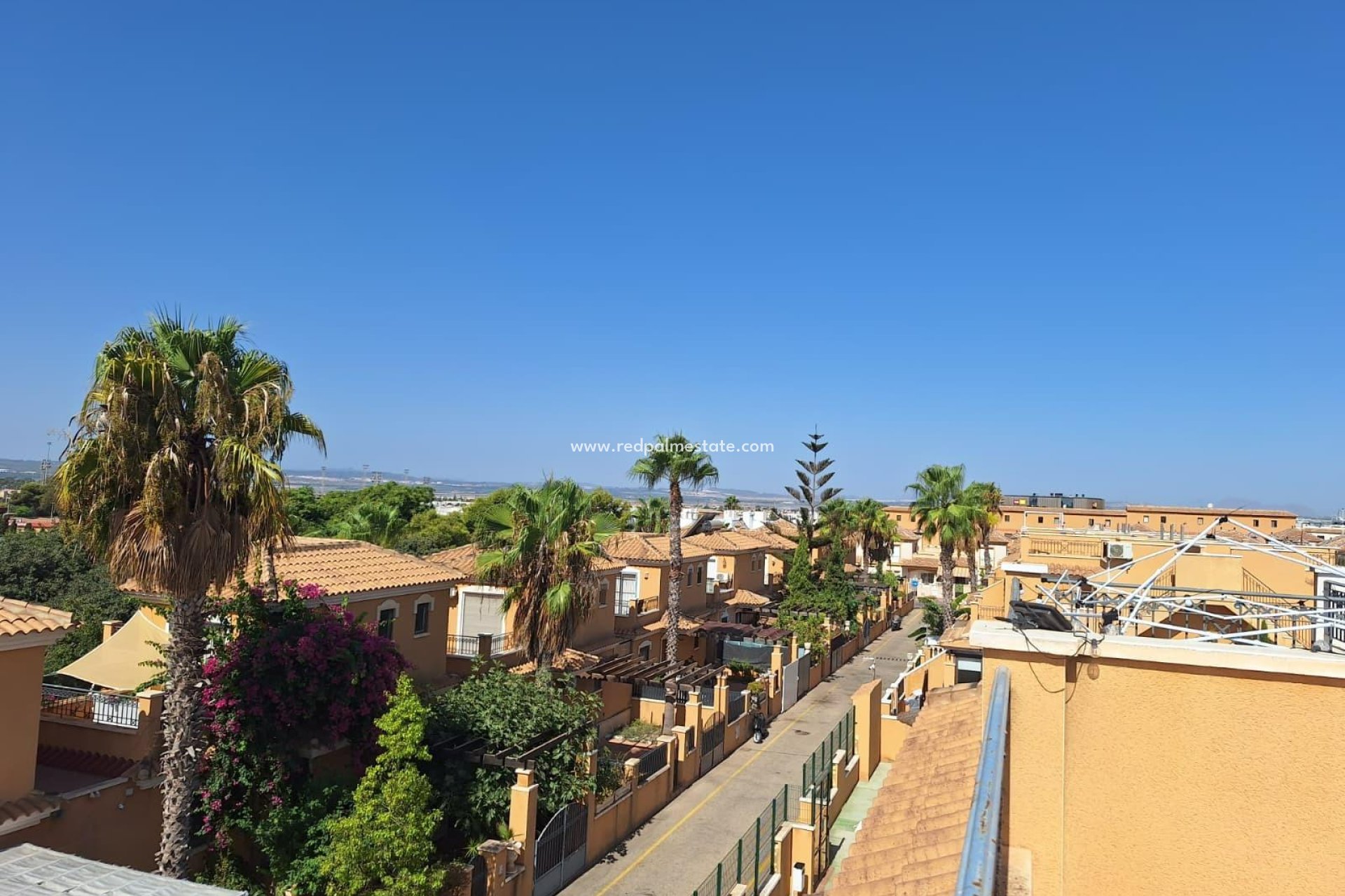 Videresalg - Rekkehus -
Torrevieja - Aguas Nuevas