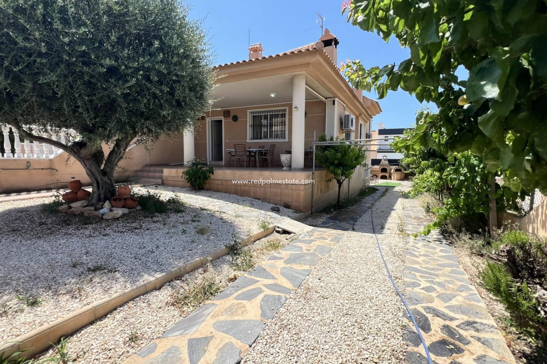 Videresalg - Rekkehus -
Torrevieja - Aguas Nuevas