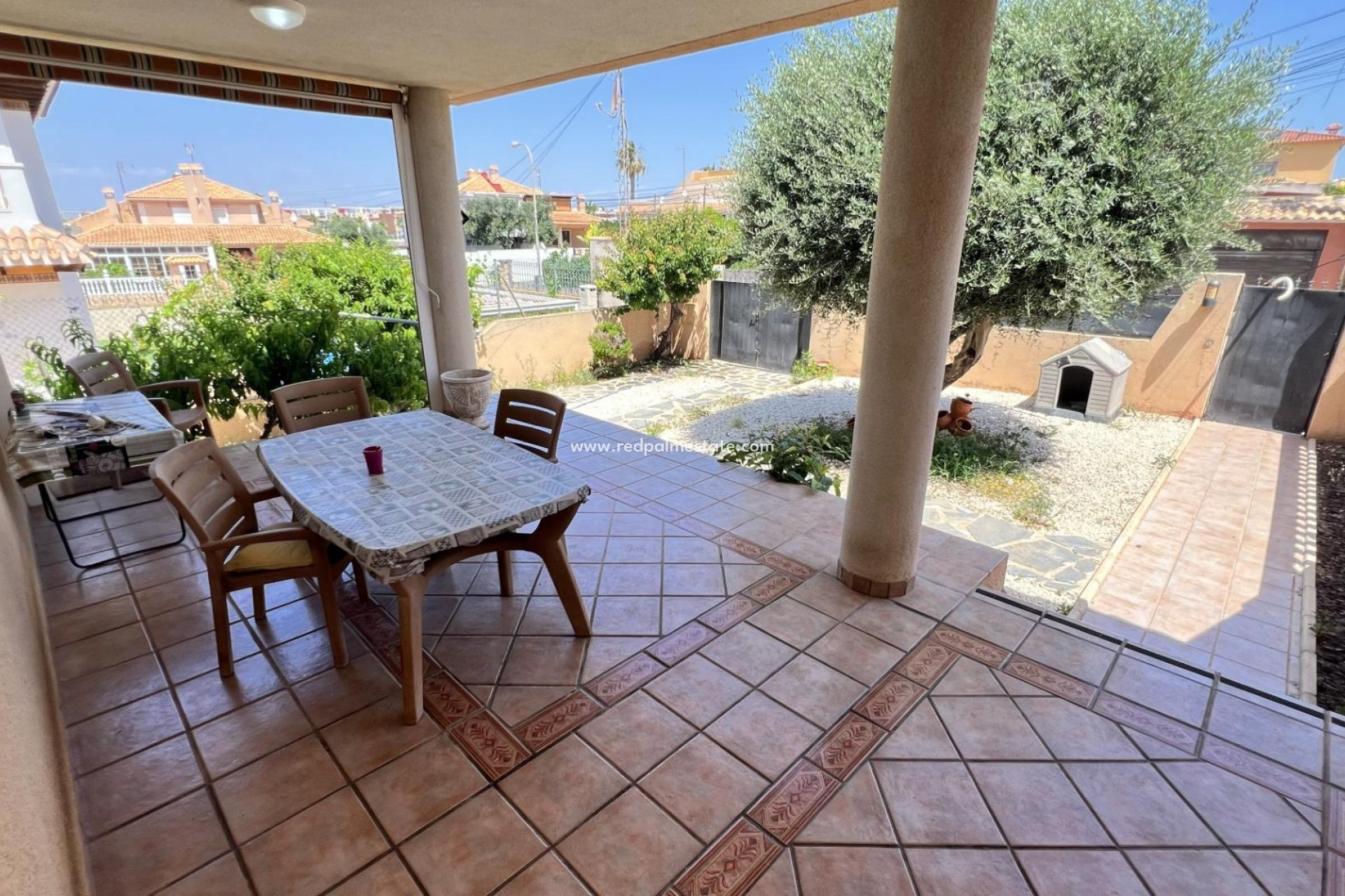 Videresalg - Rekkehus -
Torrevieja - Aguas Nuevas