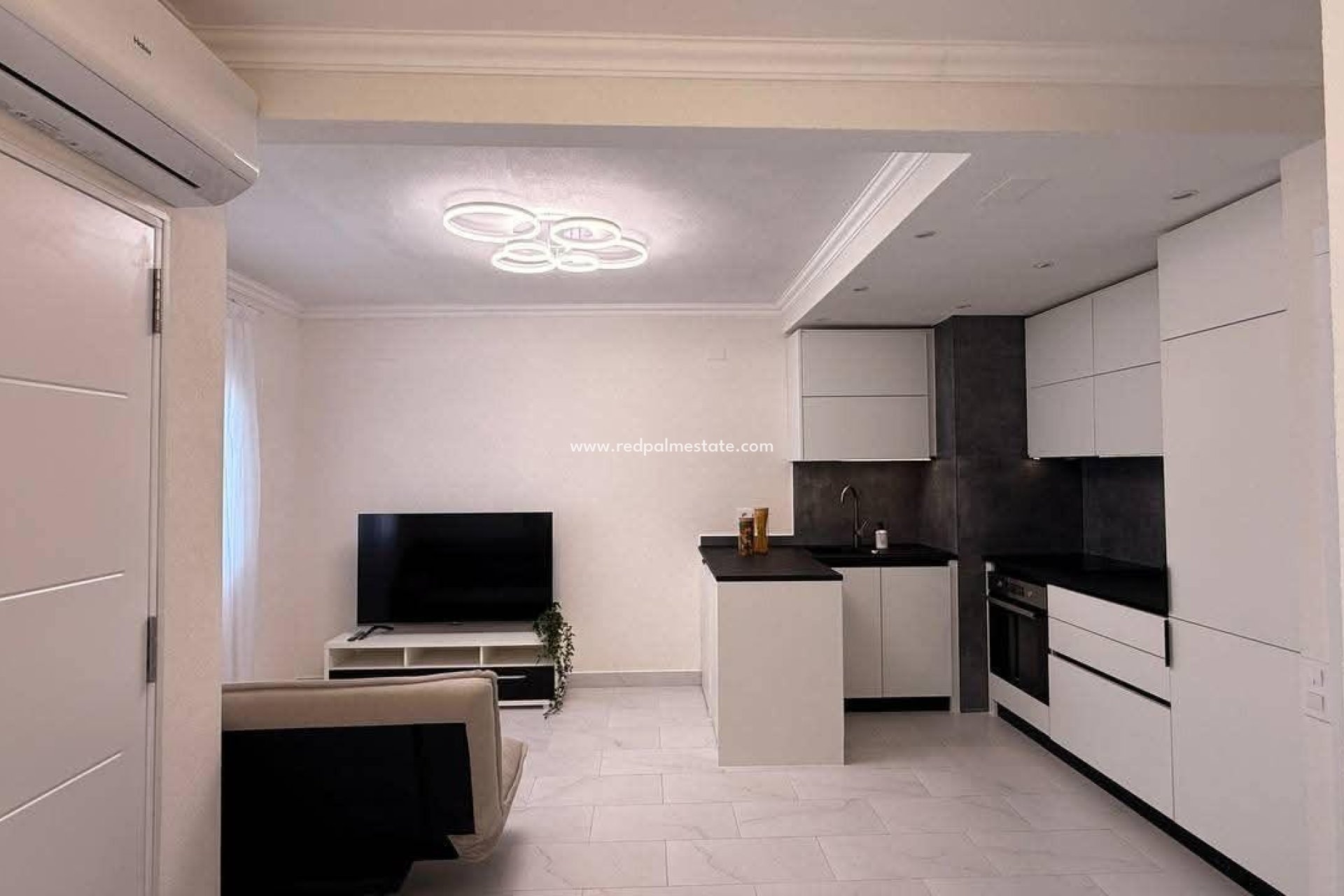 Videresalg - Rekkehus -
Torrevieja - Calas blanca