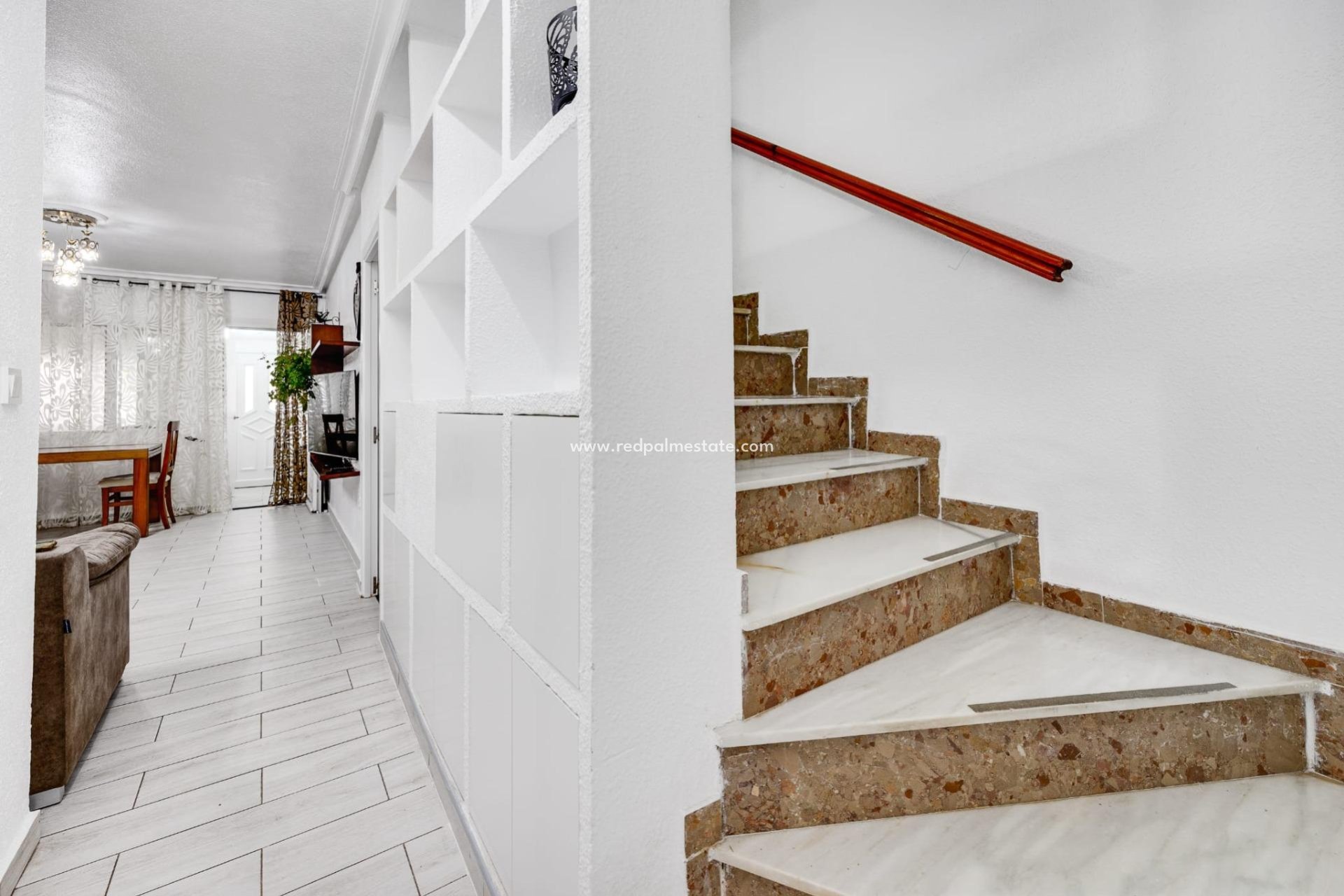 Videresalg - Rekkehus -
Torrevieja - Calas blanca