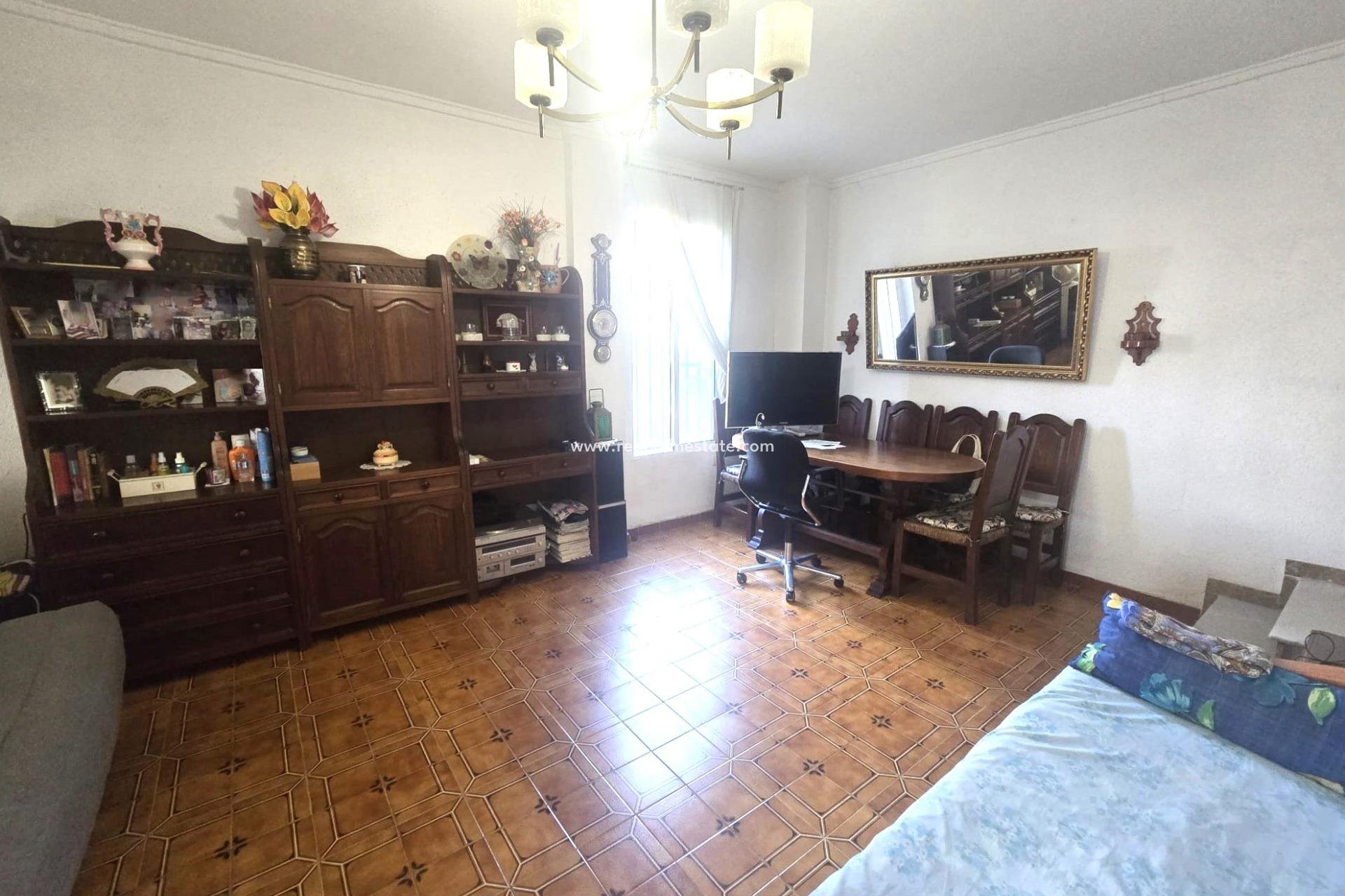 Videresalg - Rekkehus -
Torrevieja - Centro Torrevieja
