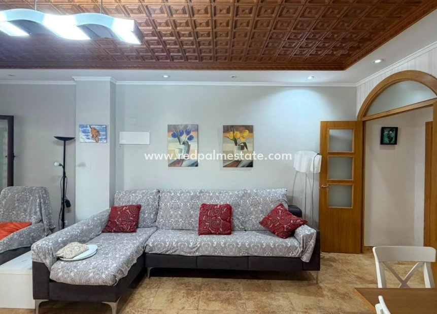 Videresalg - Rekkehus -
Torrevieja - El Acequión - Los Náufragos