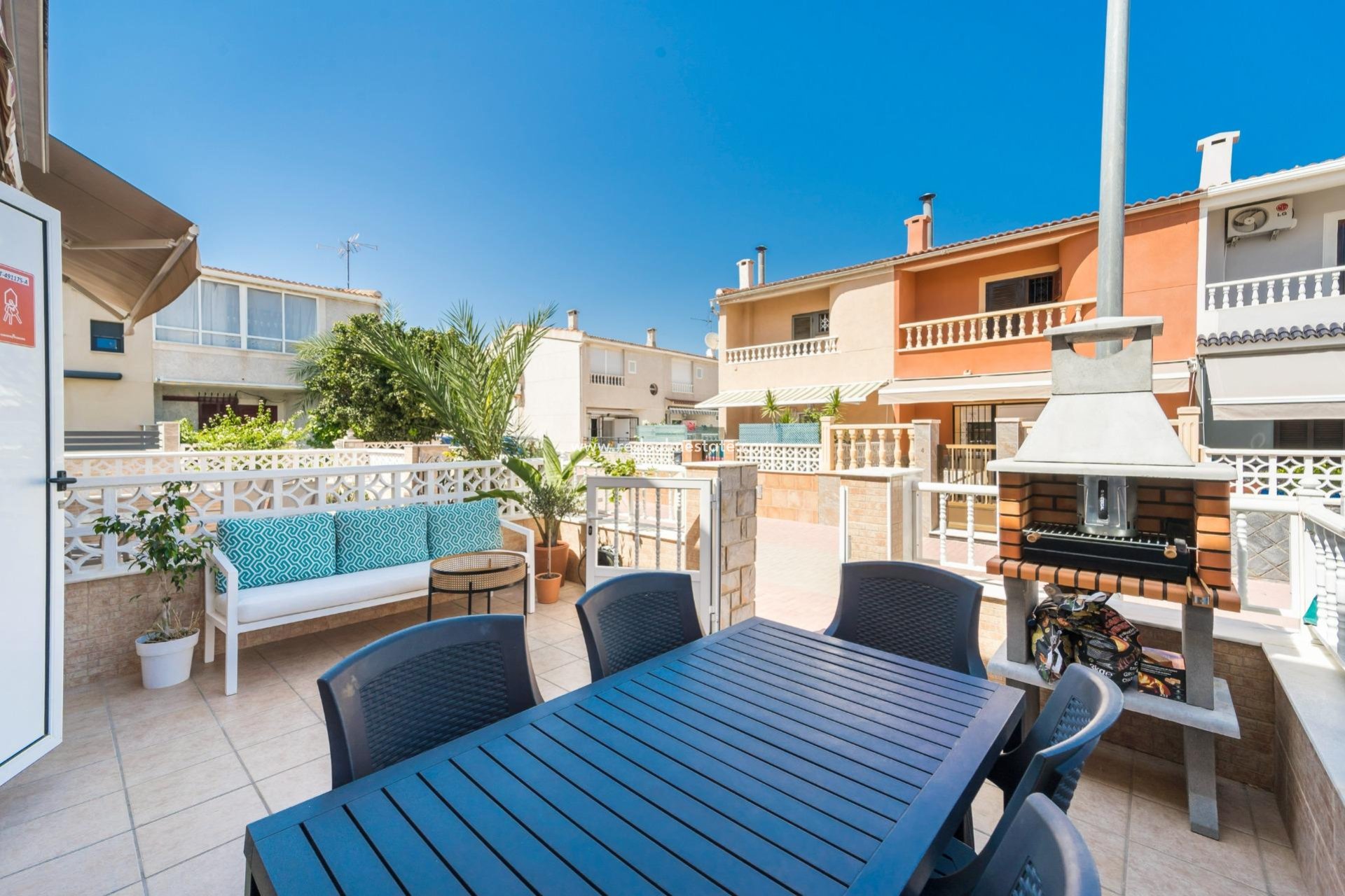 Videresalg - Rekkehus -
Torrevieja - El Acequión - Los Náufragos
