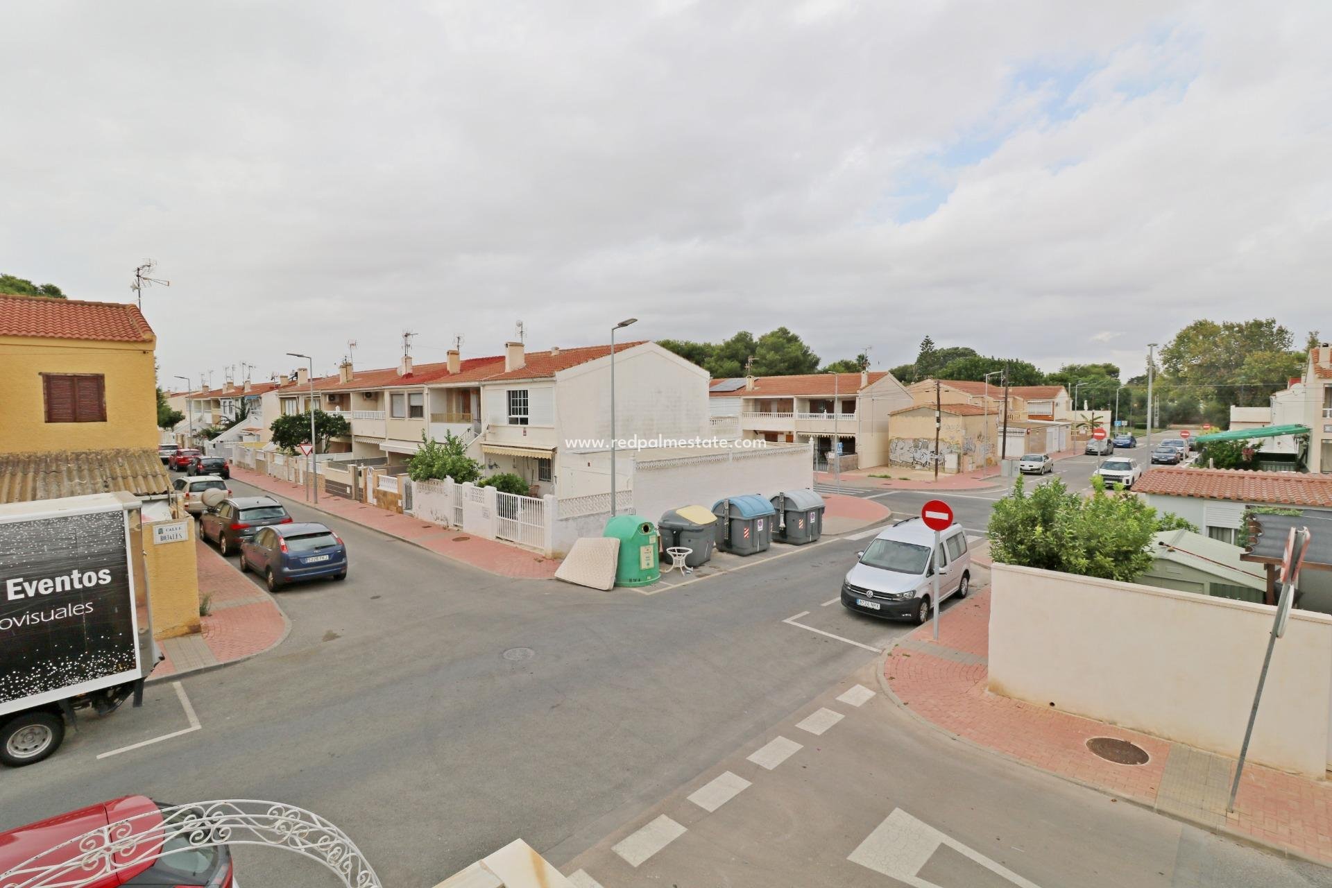 Videresalg - Rekkehus -
Torrevieja - El Acequión - Los Náufragos