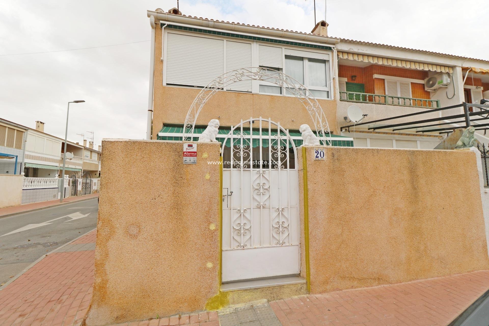 Videresalg - Rekkehus -
Torrevieja - El Acequión - Los Náufragos