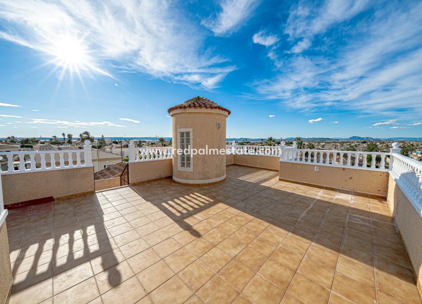 Videresalg - Rekkehus -
Torrevieja - El Chaparral