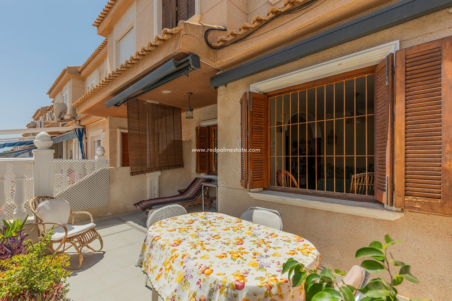 Videresalg - Rekkehus -
Torrevieja - La Mata