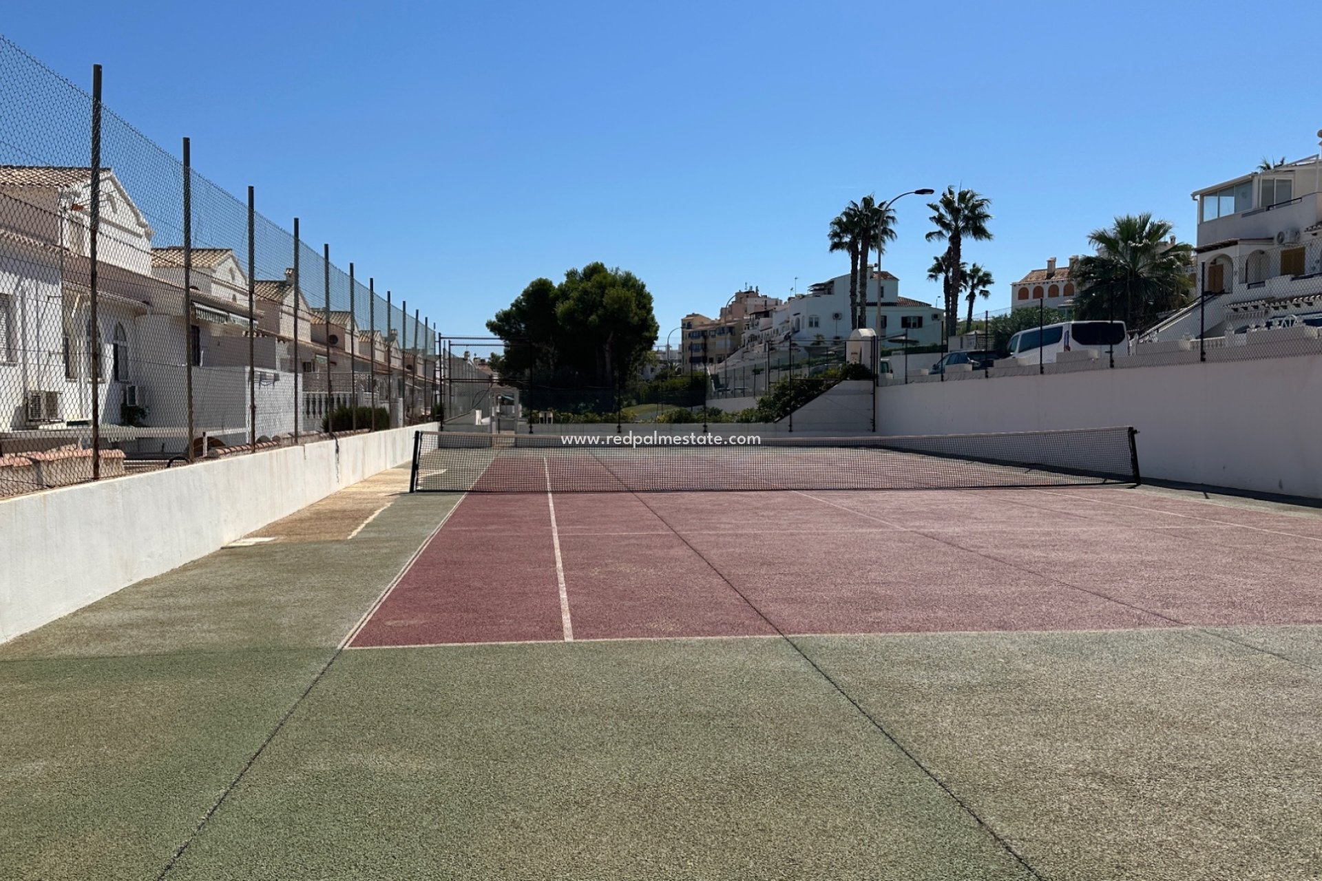 Videresalg - Rekkehus -
Torrevieja - La Mata