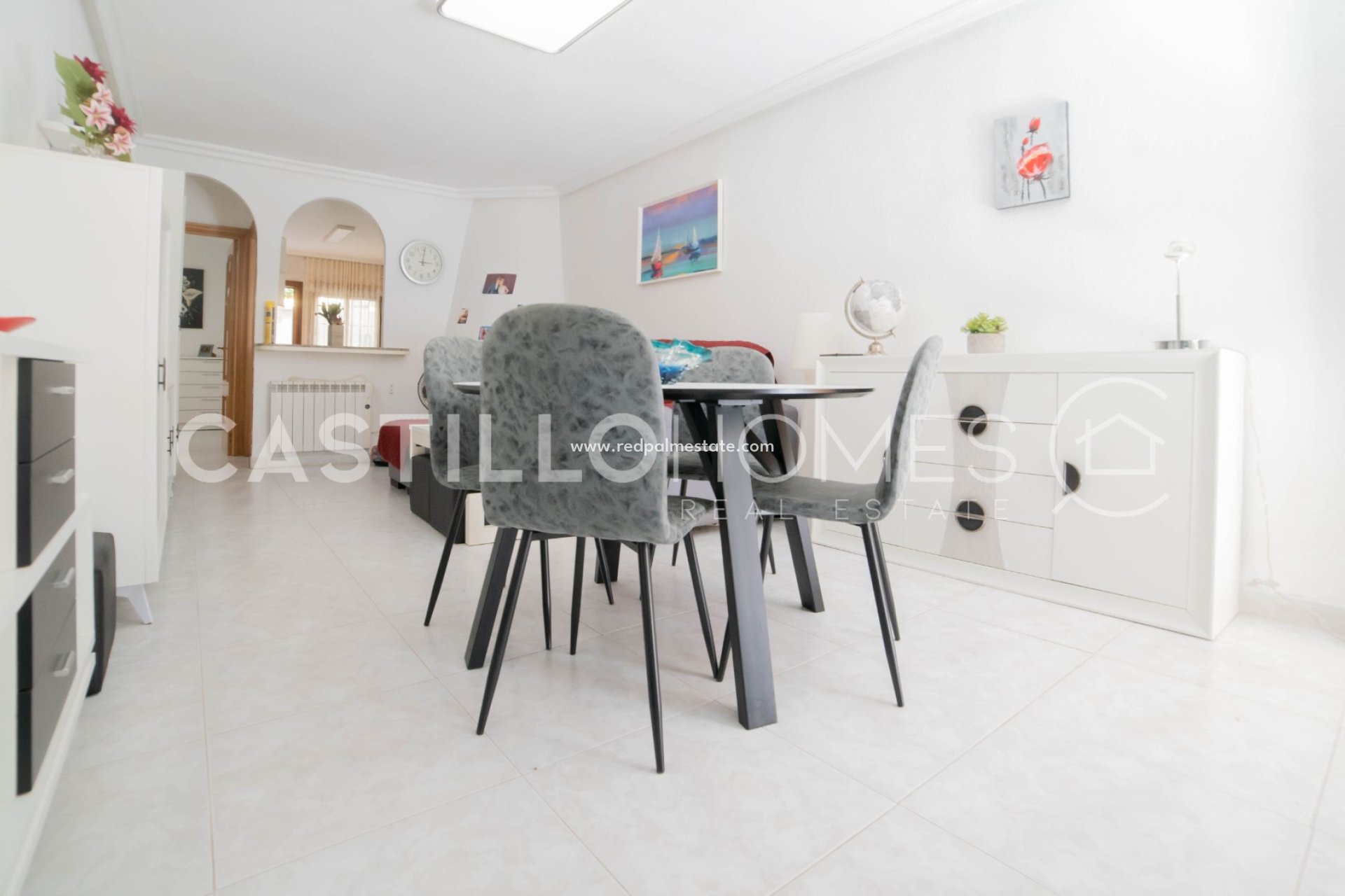 Videresalg - Rekkehus -
Torrevieja - La Mata