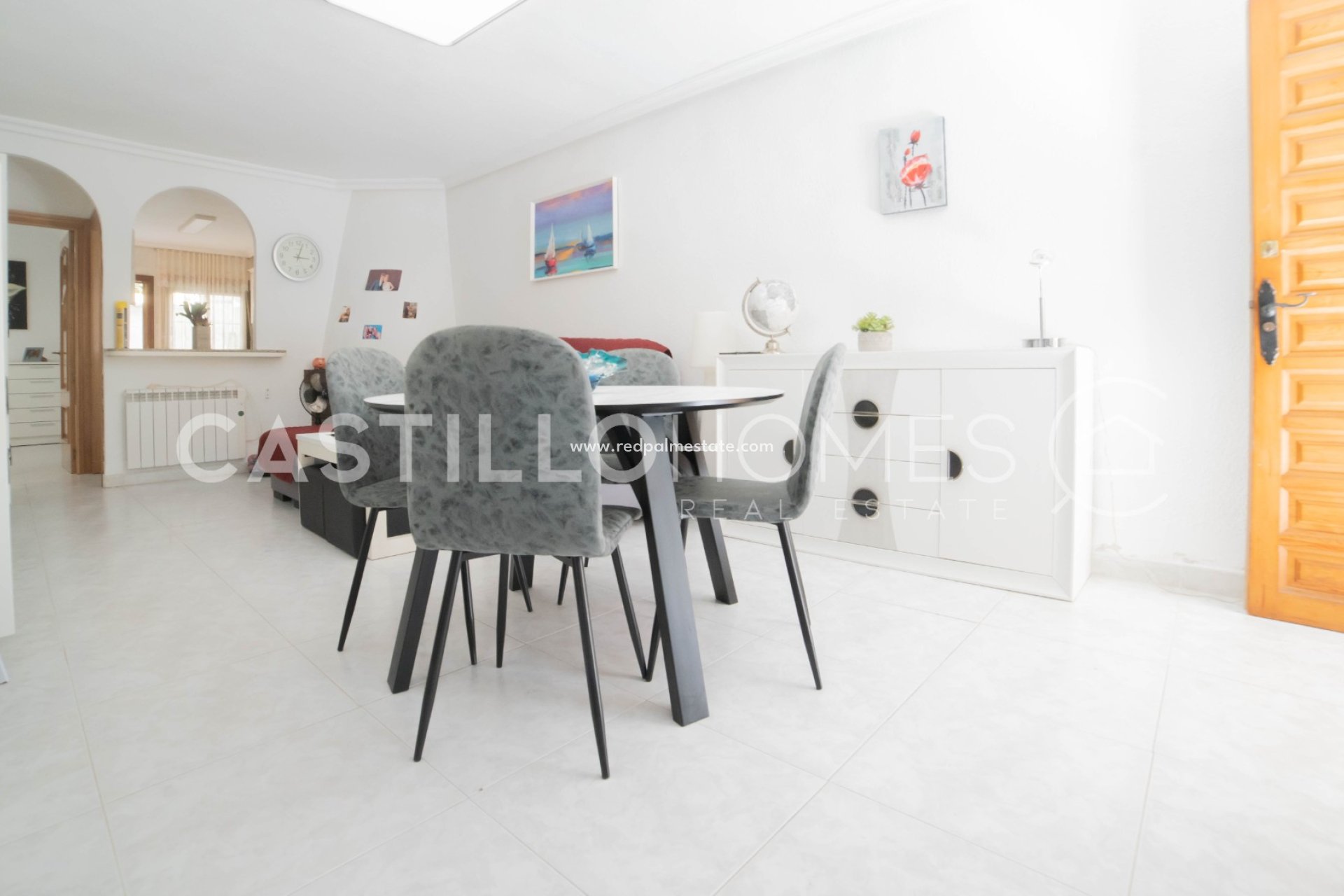 Videresalg - Rekkehus -
Torrevieja - La Mata