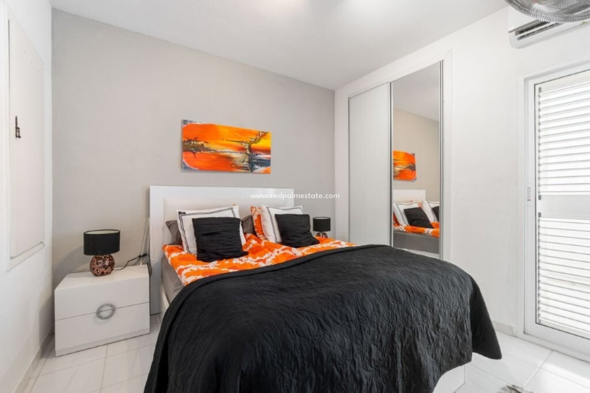 Videresalg - Rekkehus -
Torrevieja - La Provensa