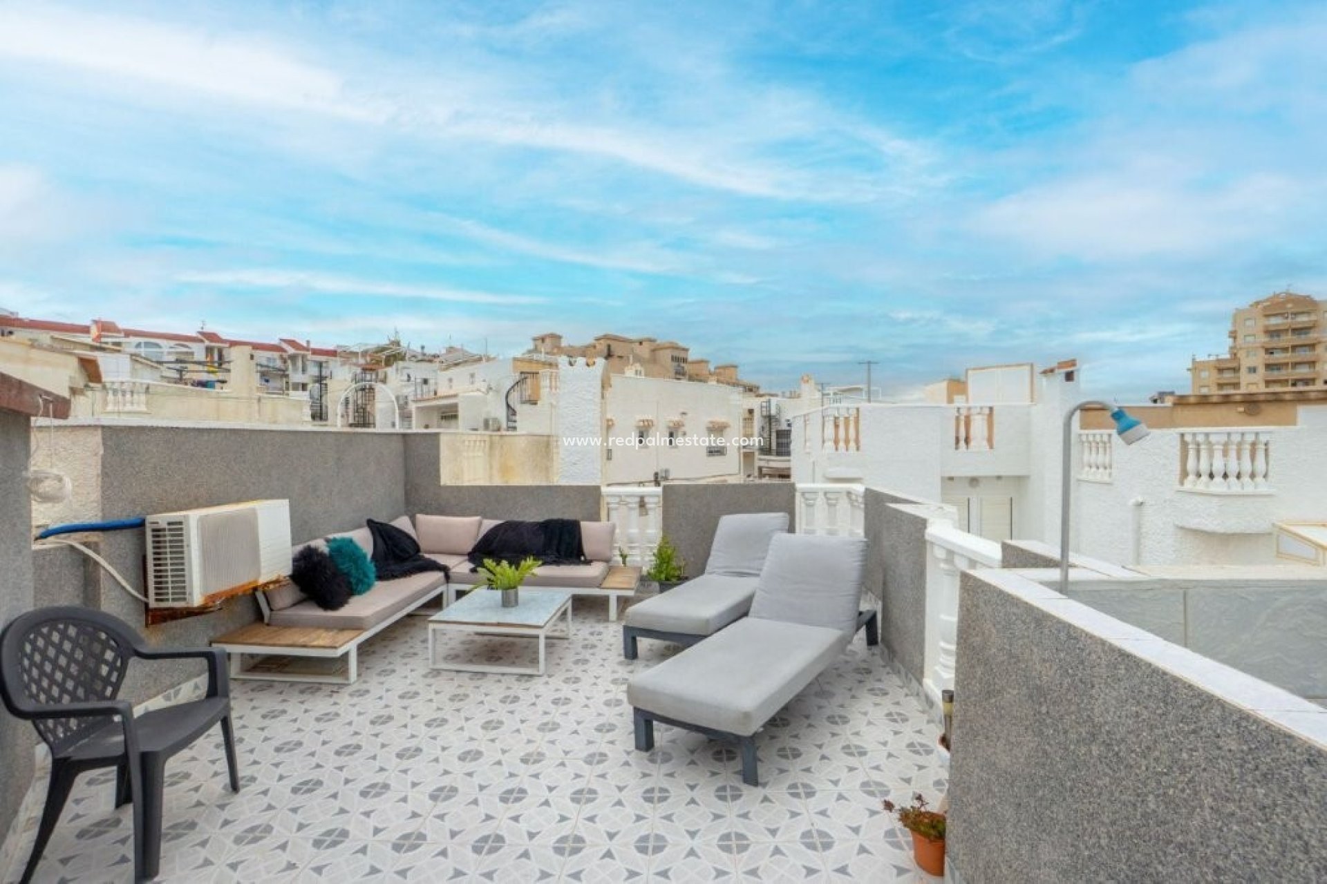 Videresalg - Rekkehus -
Torrevieja - La Provensa