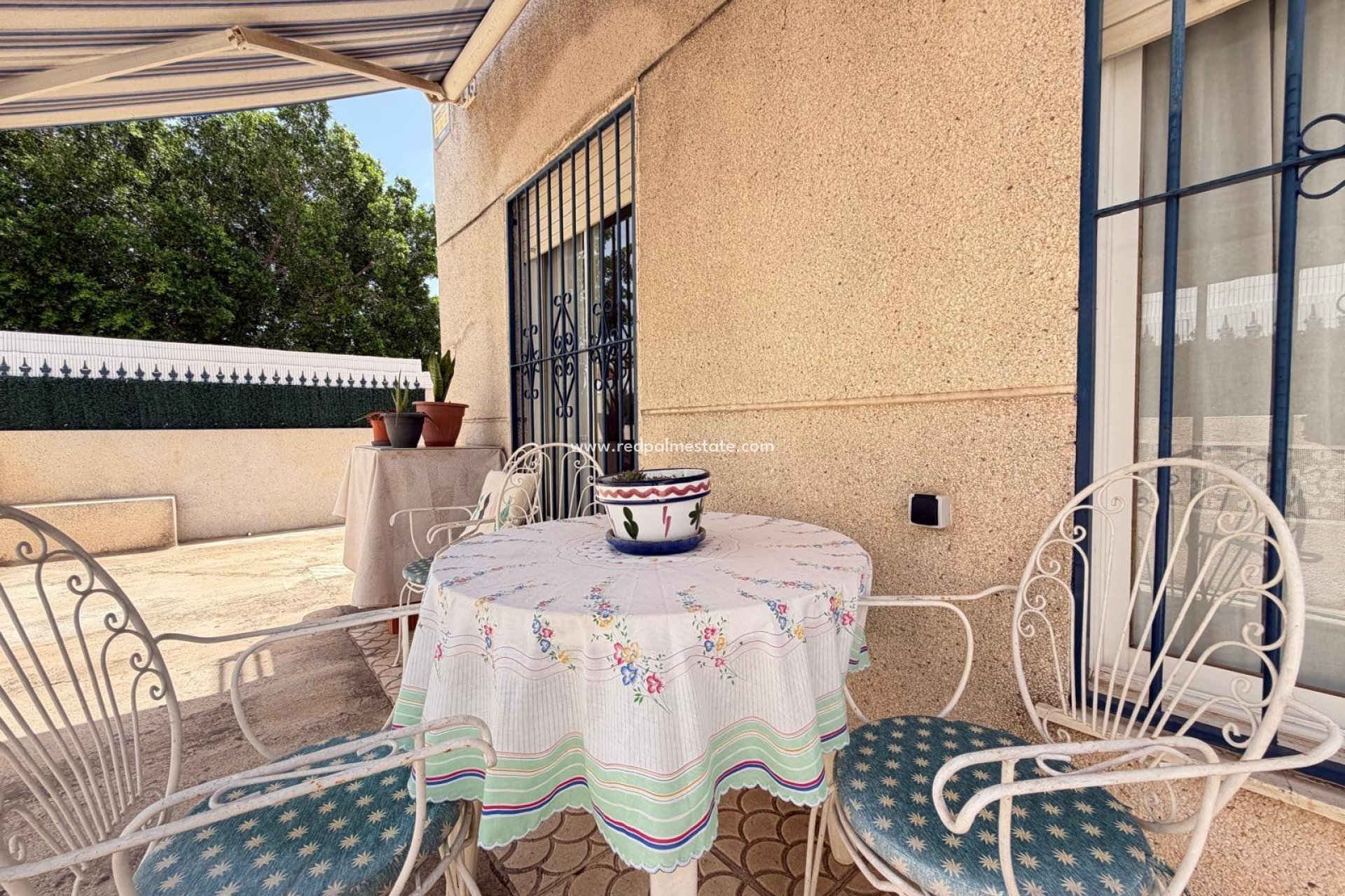 Videresalg - Rekkehus -
Torrevieja - La Siesta - El Salado -  Torreta