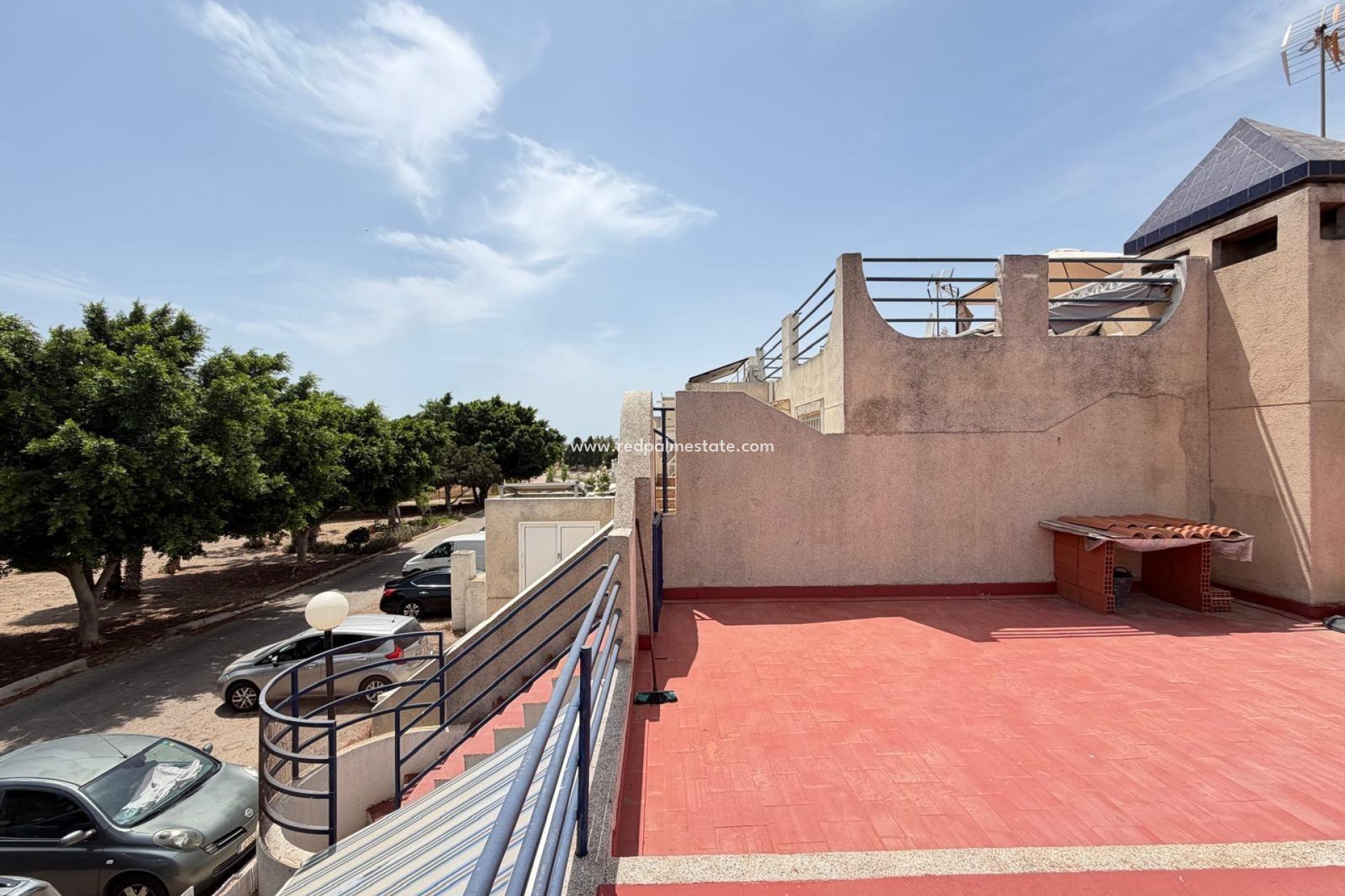 Videresalg - Rekkehus -
Torrevieja - La Siesta - El Salado -  Torreta