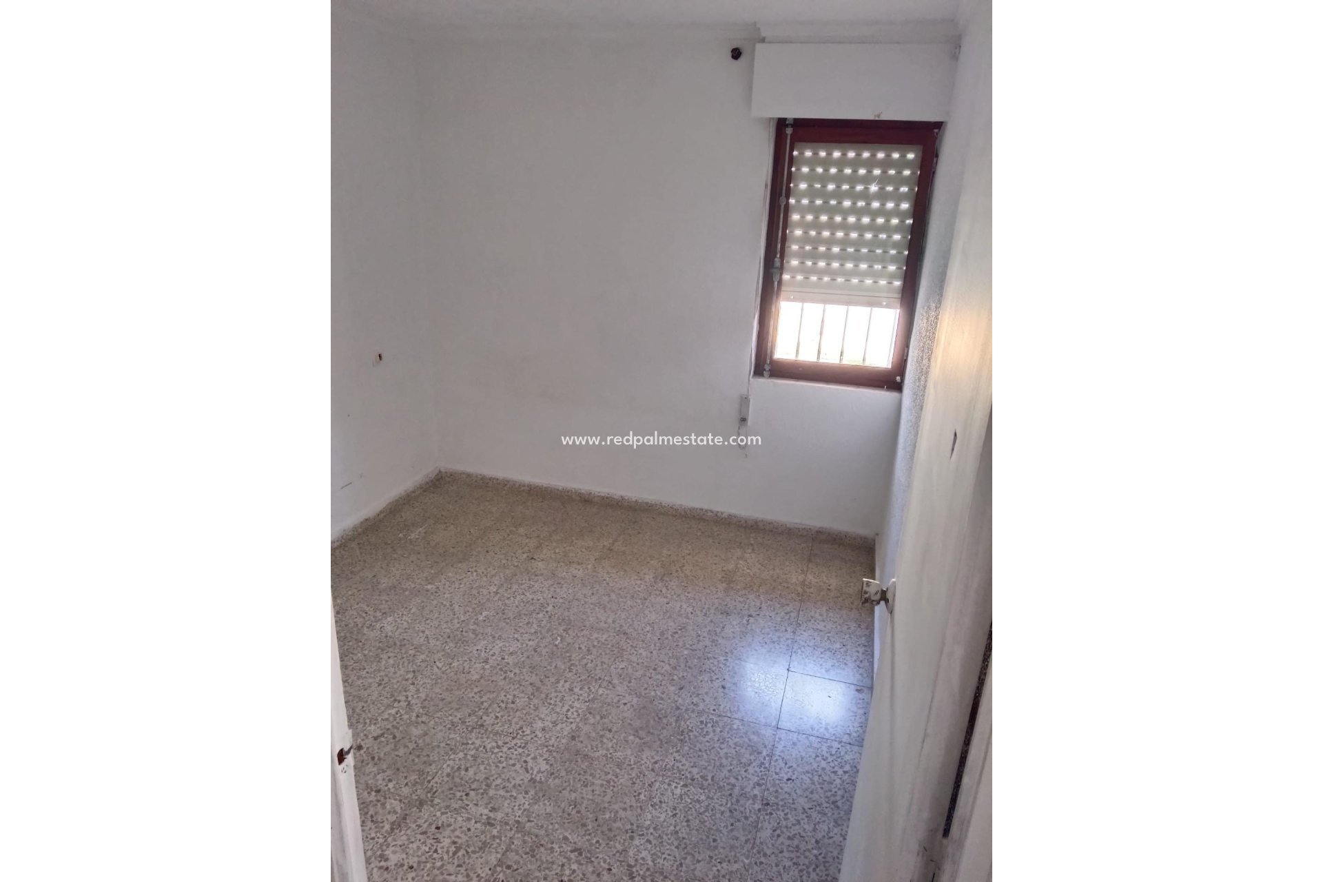 Videresalg - Rekkehus -
Torrevieja - La Siesta - El Salado - Torreta